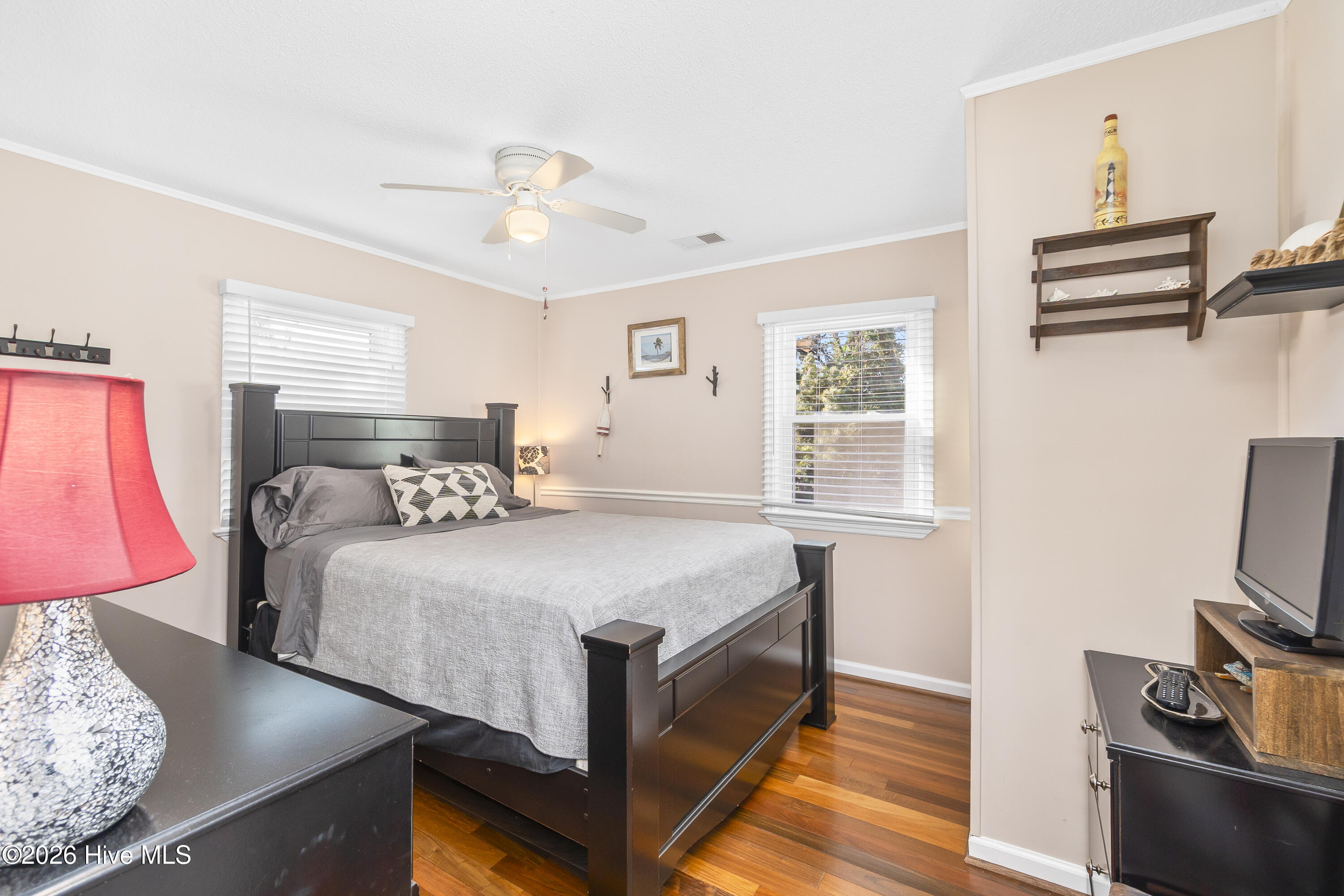 104 E Blackman Street Property Photo 18