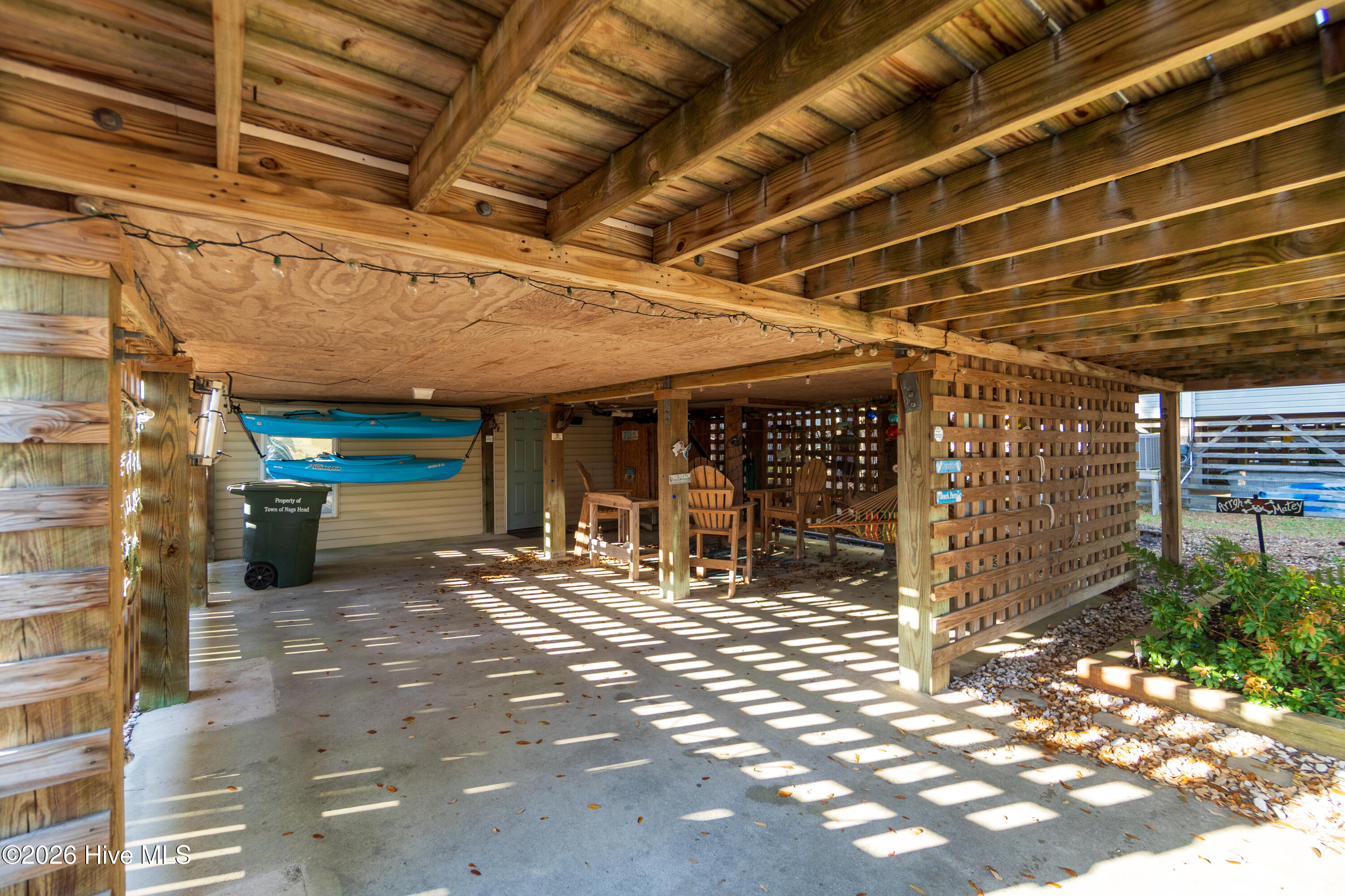 104 E Blackman Street Property Photo 25