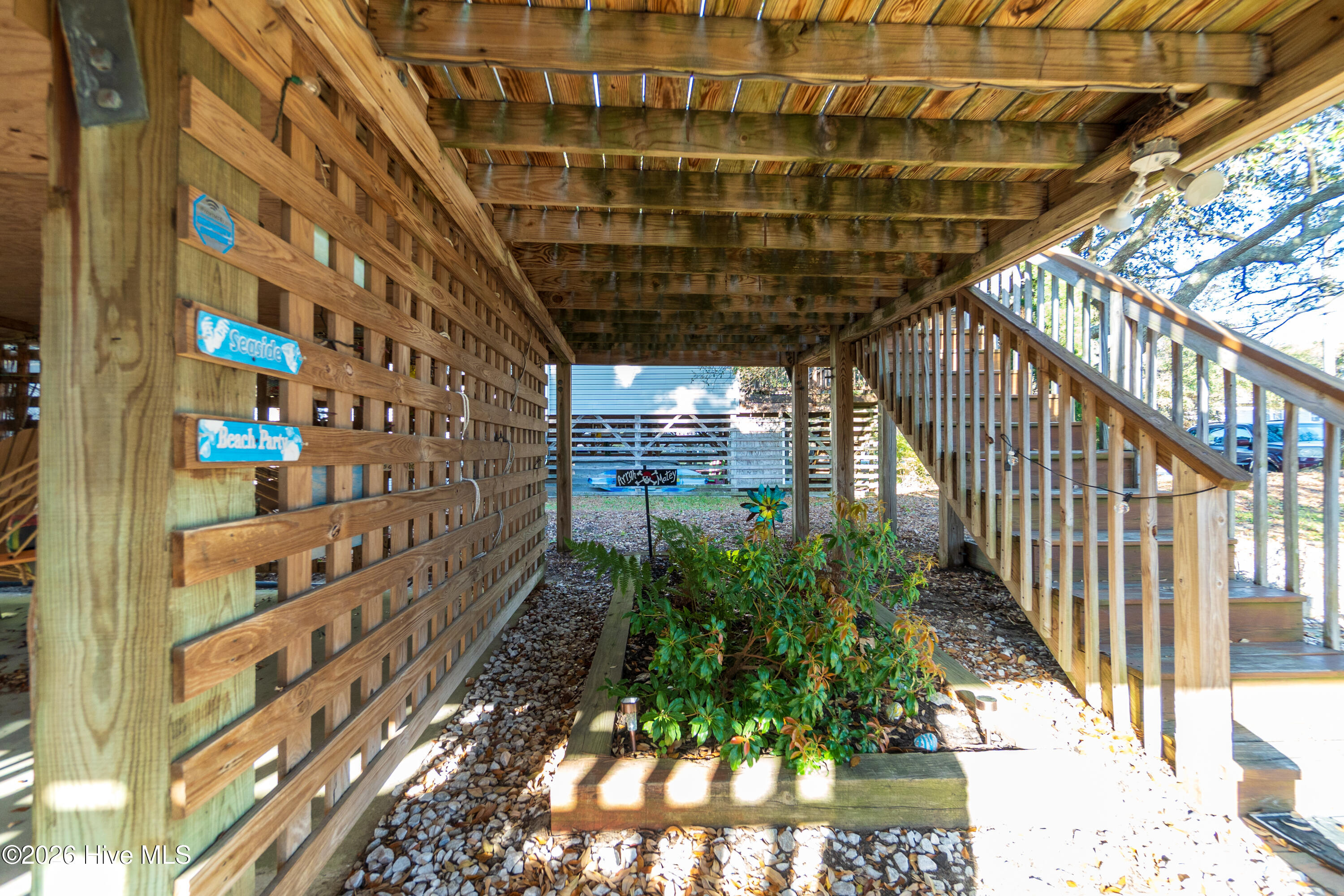 104 E Blackman Street Property Photo 44