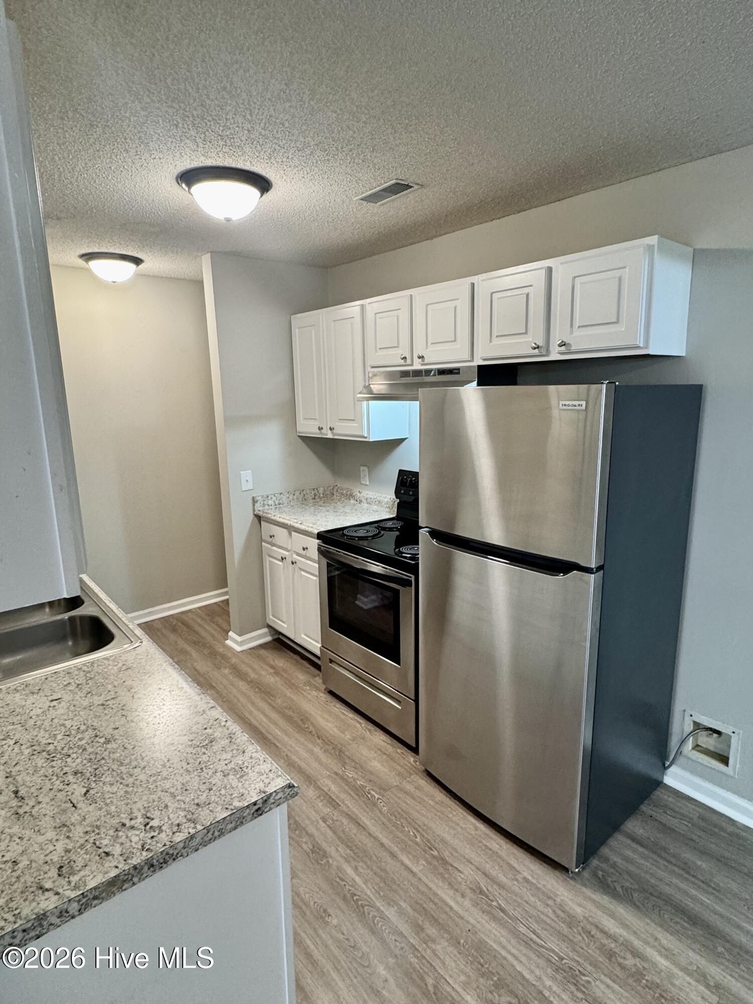 1231 Westpointe Drive 2 Property Photo 4