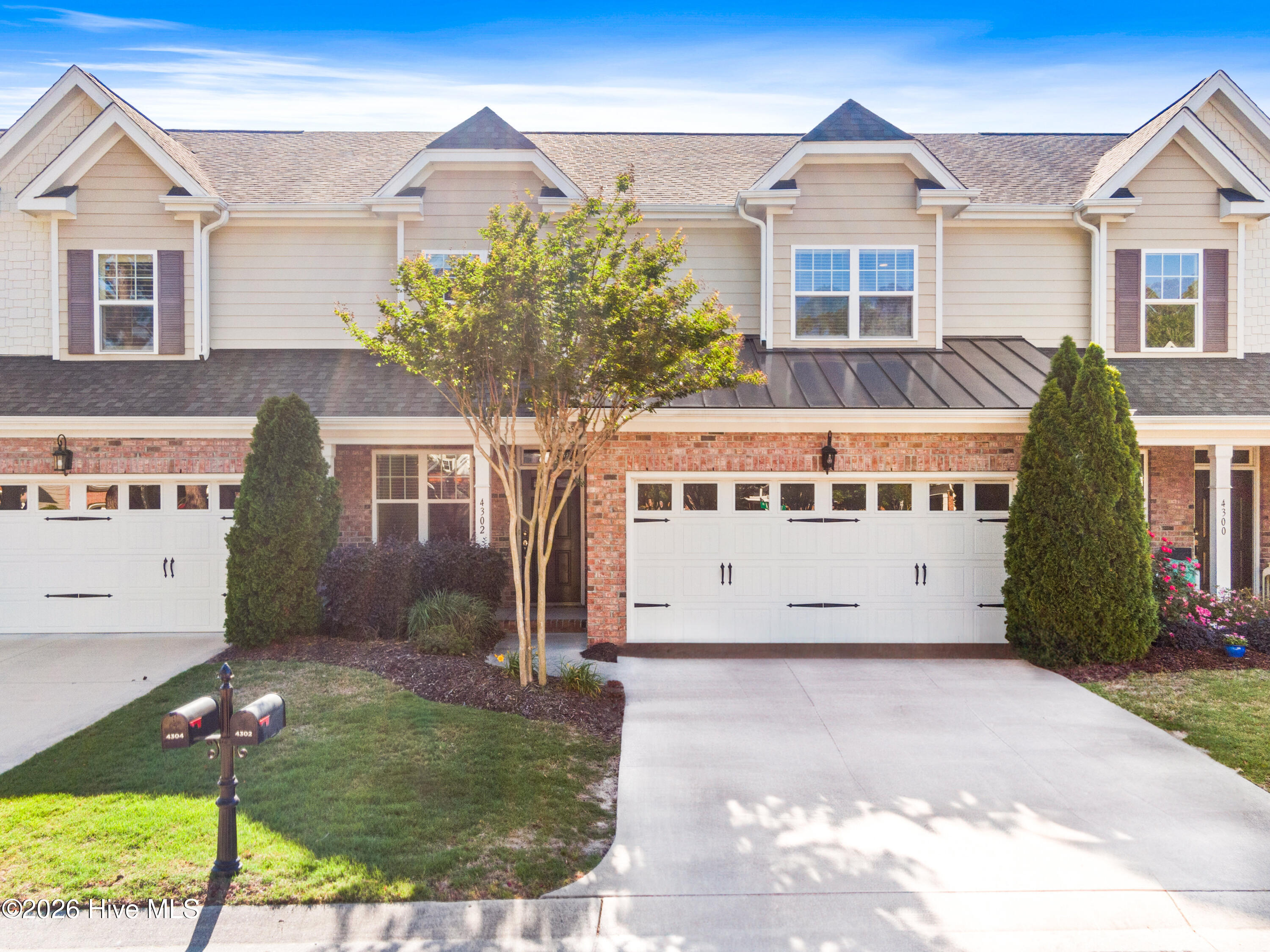 4302 Terrington Drive Property Photo 4