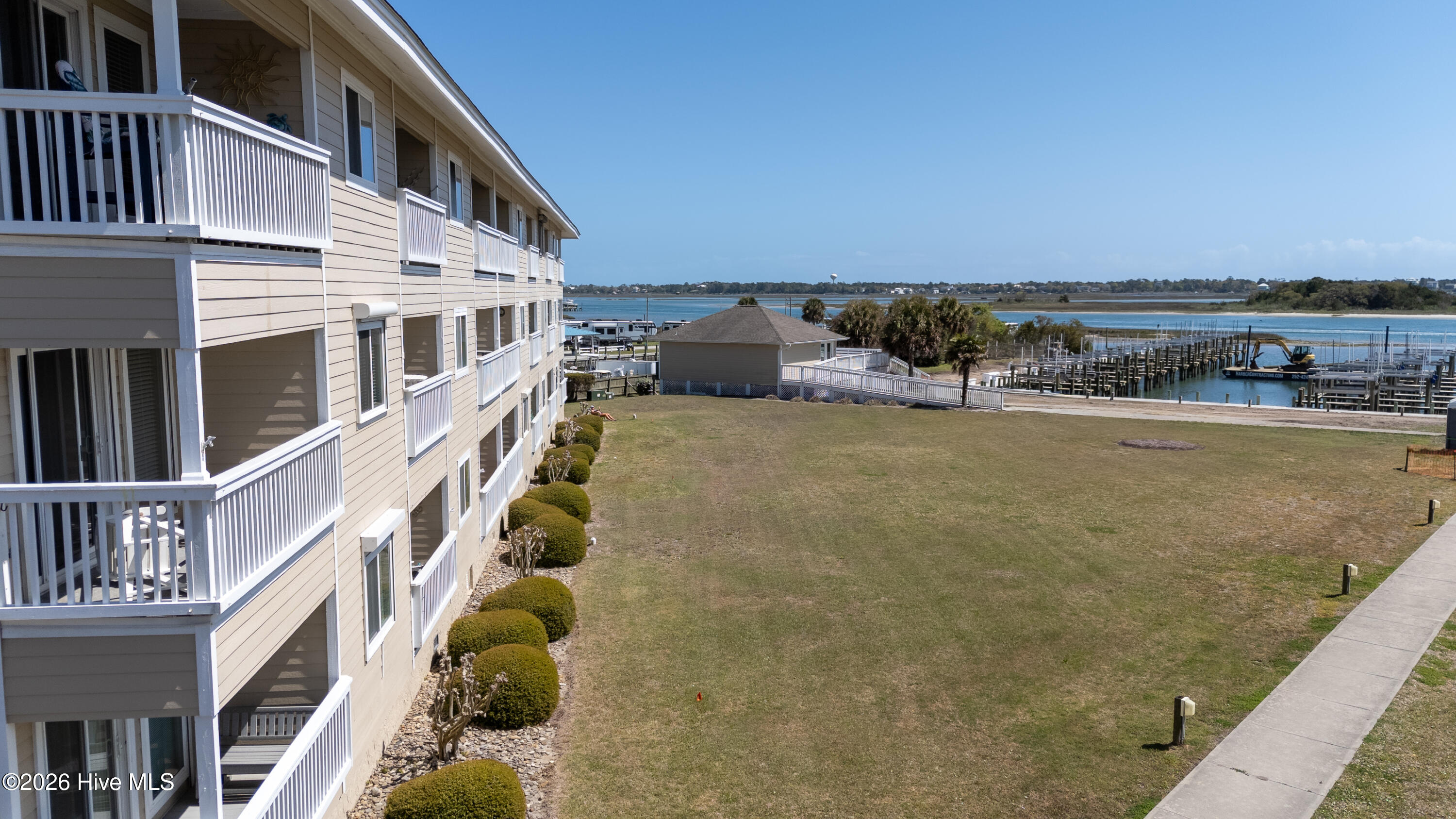 650 Cedar Point Boulevard B14 Property Photo 1