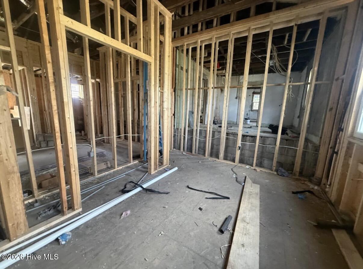 206 S 4th Street Property Photo 5