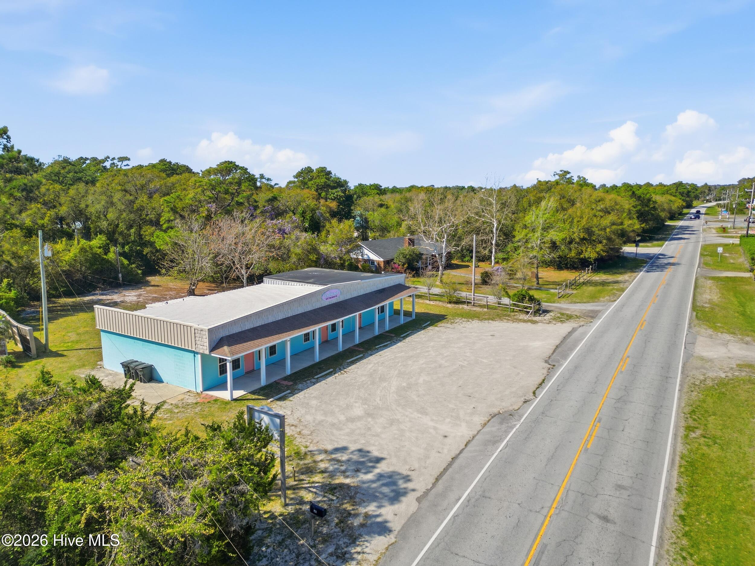 360 Island Road Property Photo 7