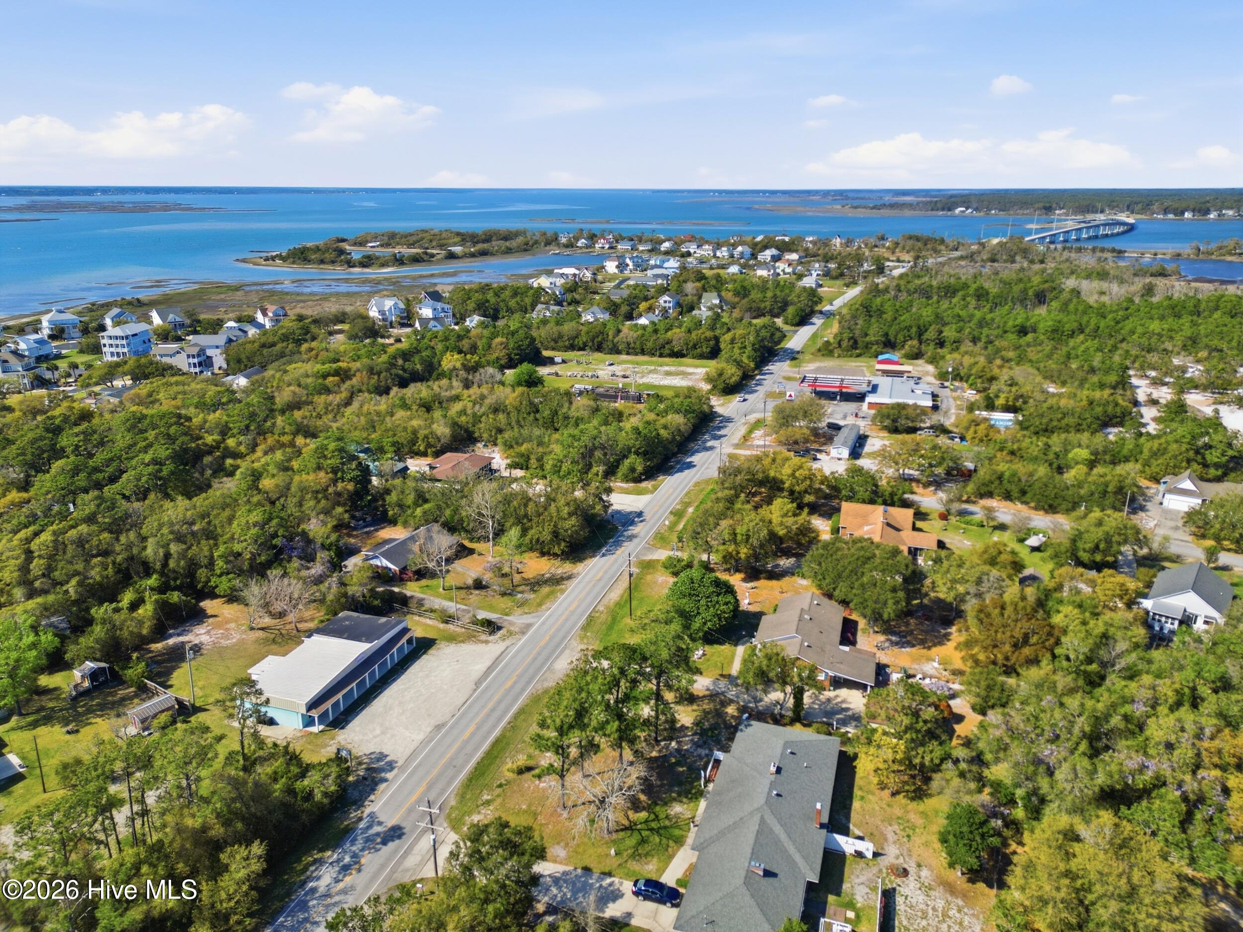 360 Island Road Property Photo 10