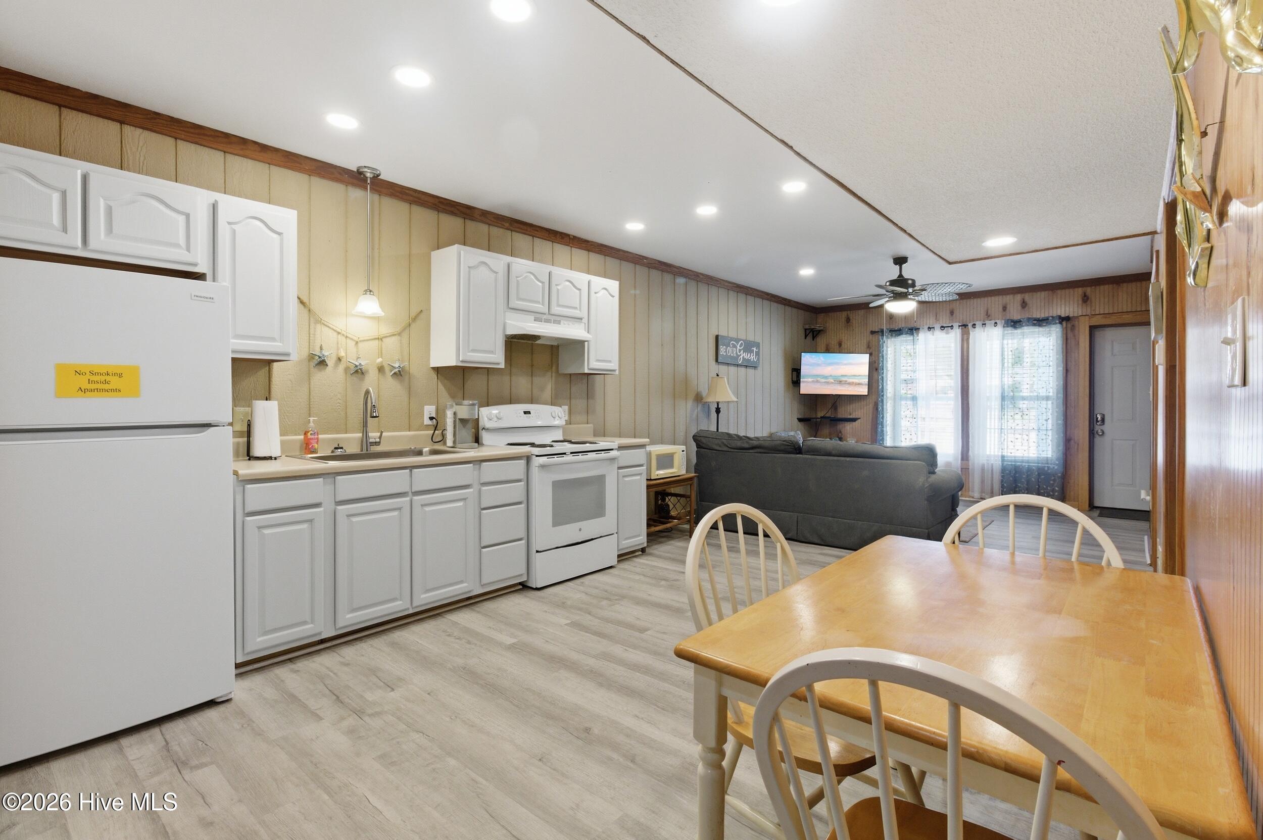 360 Island Road Property Photo 45