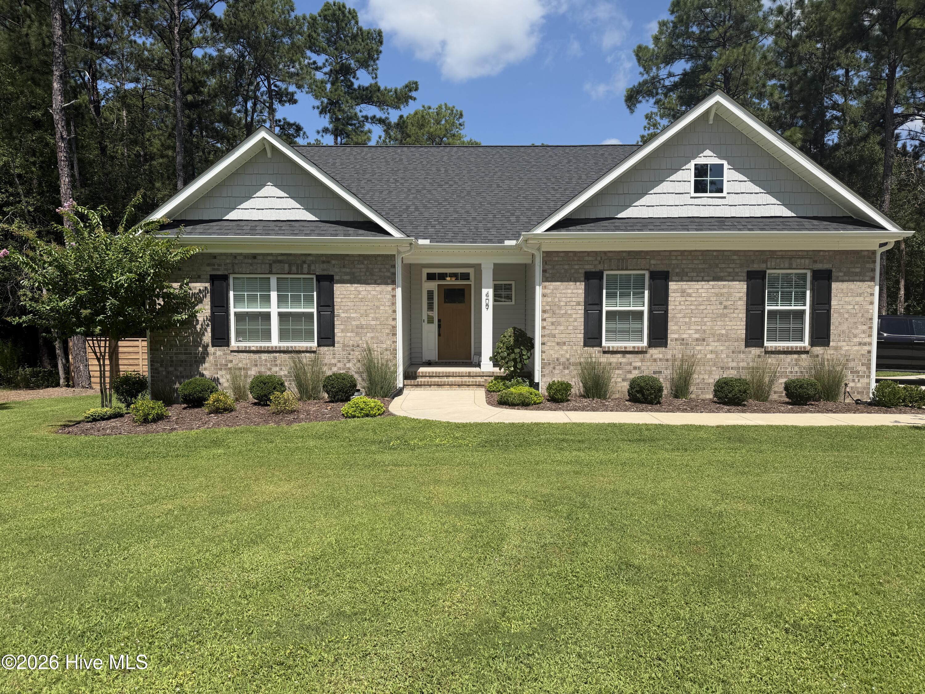 409 Piney Oak Drive Property Photo 1