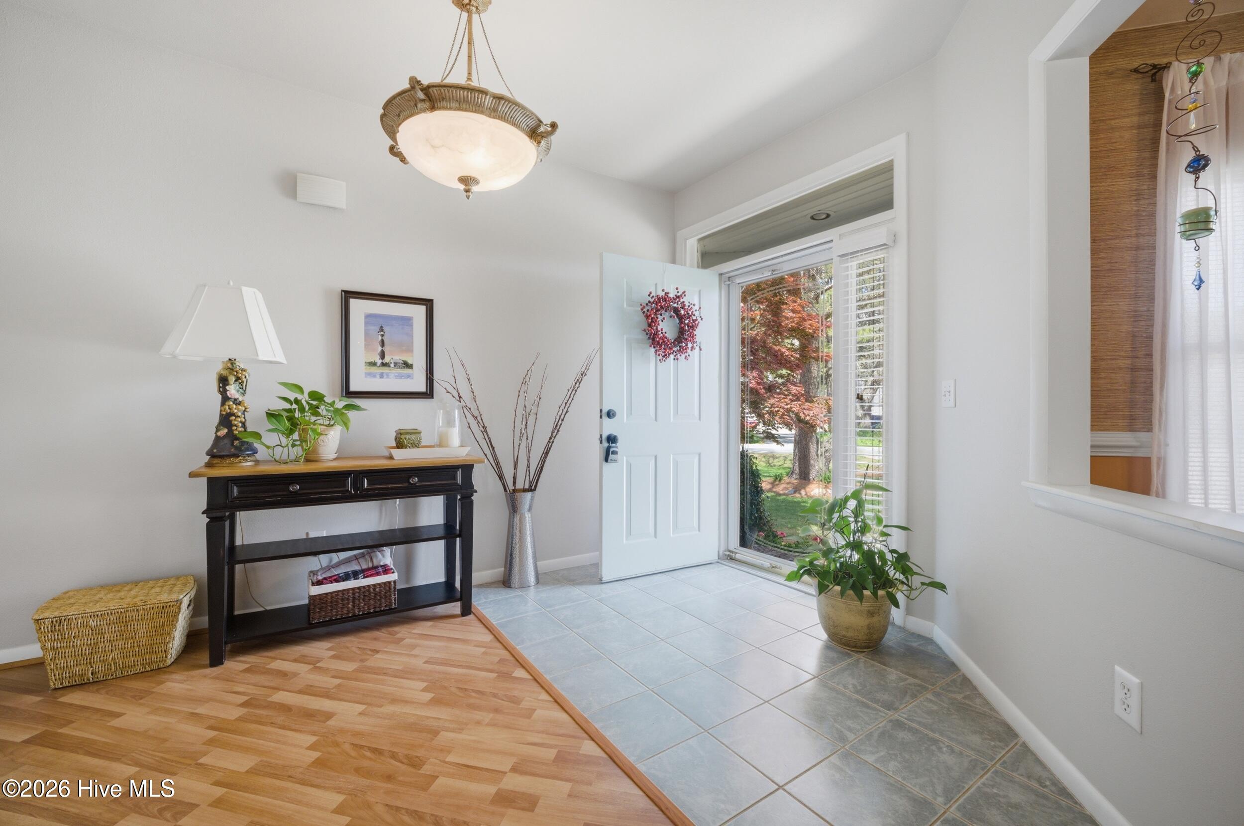 147 N Point Boulevard Property Photo 12