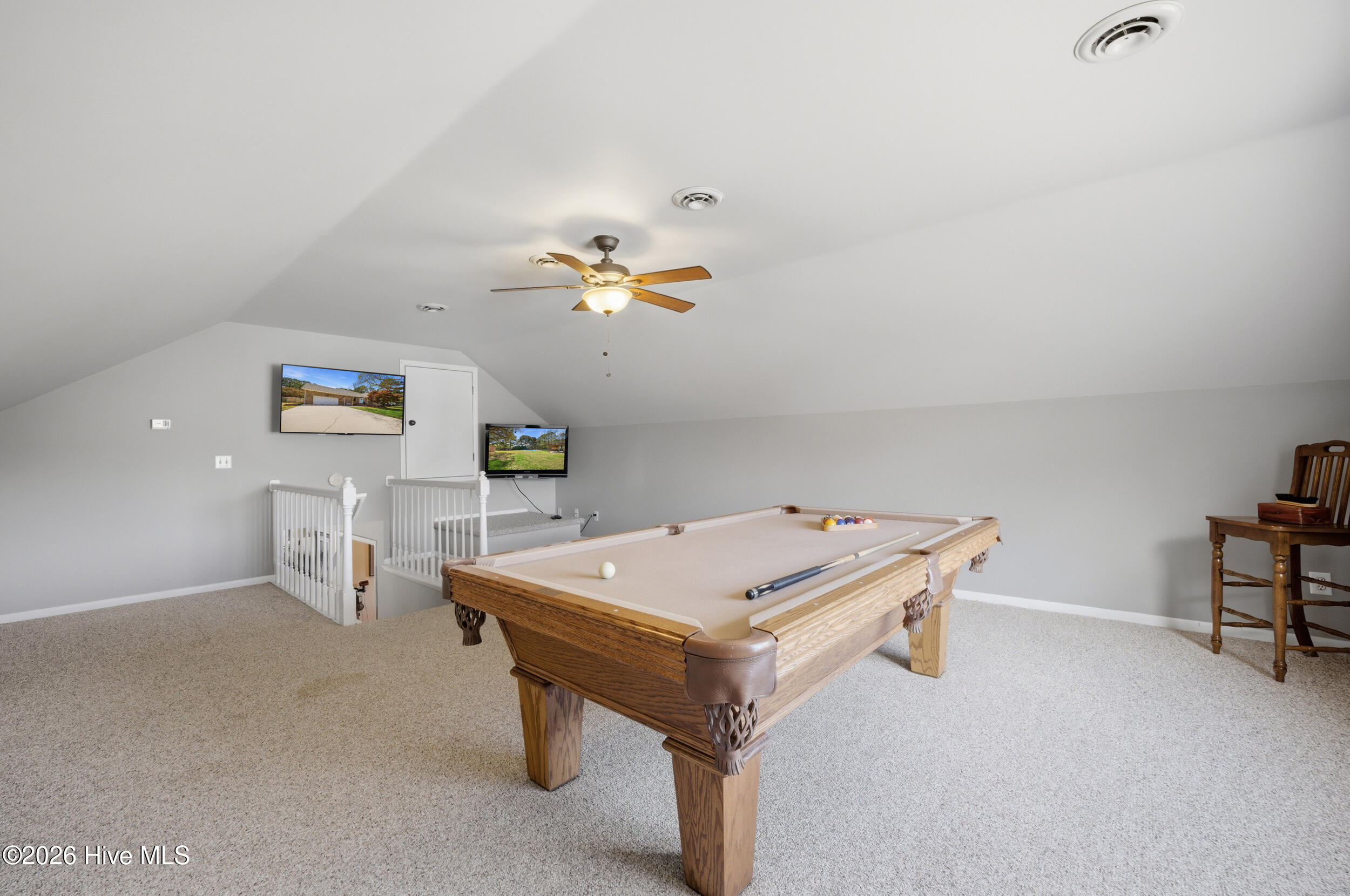 147 N Point Boulevard Property Photo 42