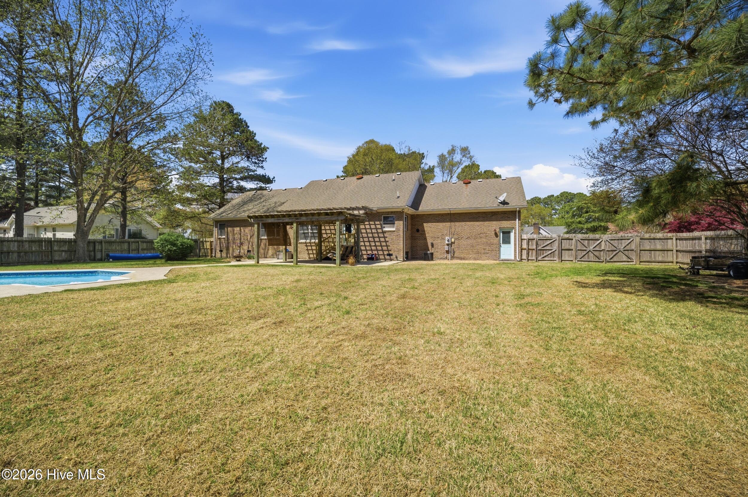 147 N Point Boulevard Property Photo 50