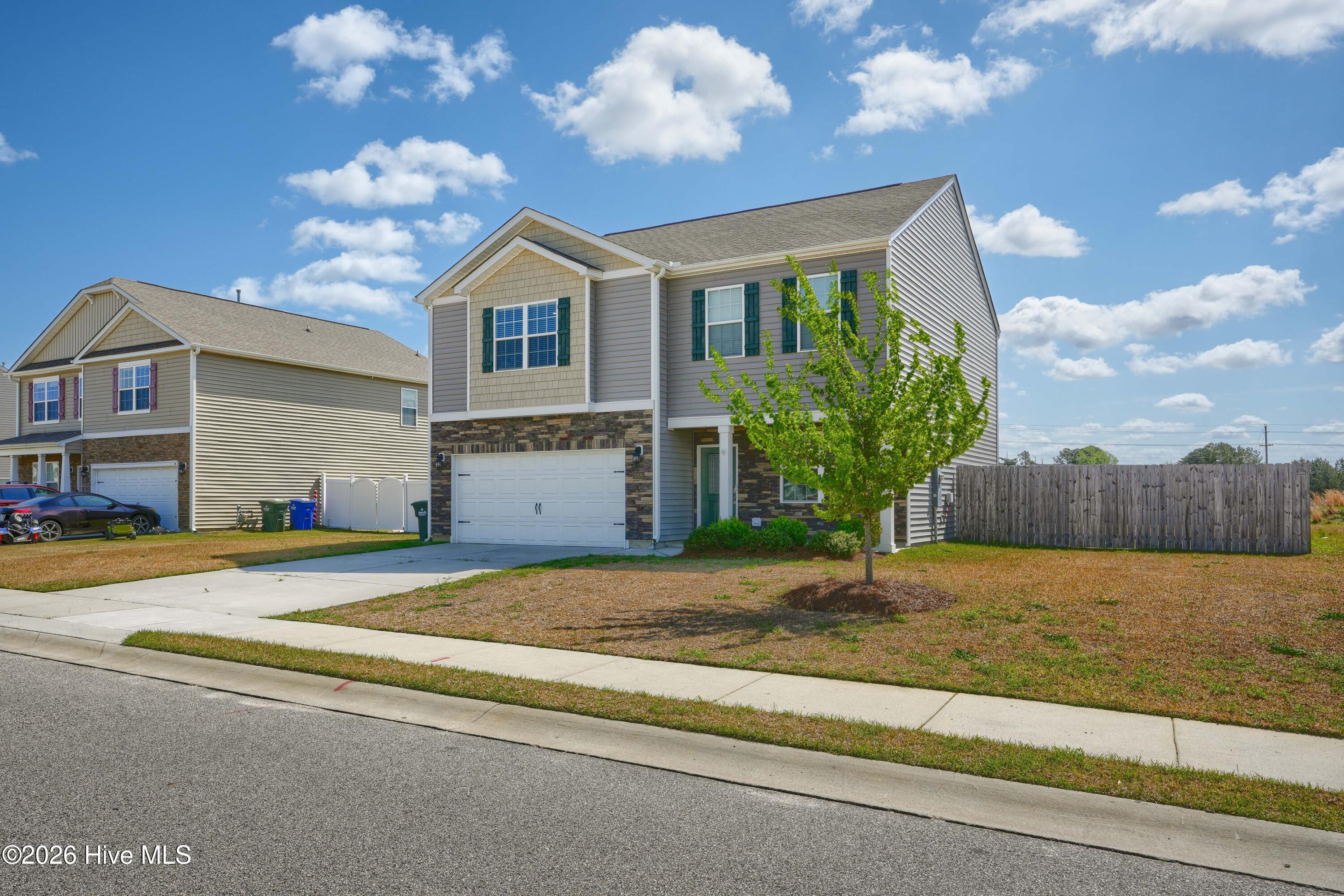 1009 Josh Court Property Photo 3