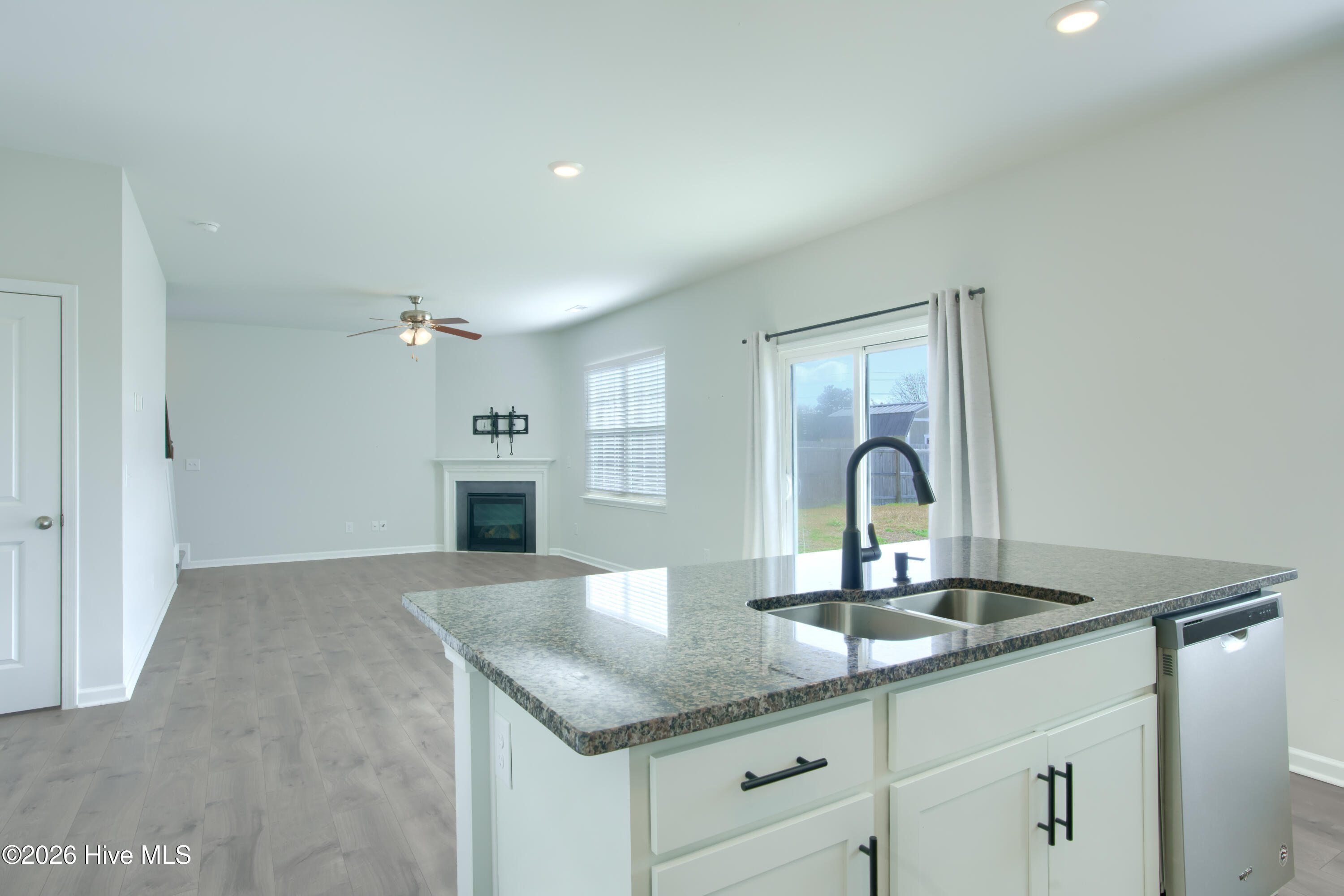 1009 Josh Court Property Photo 14