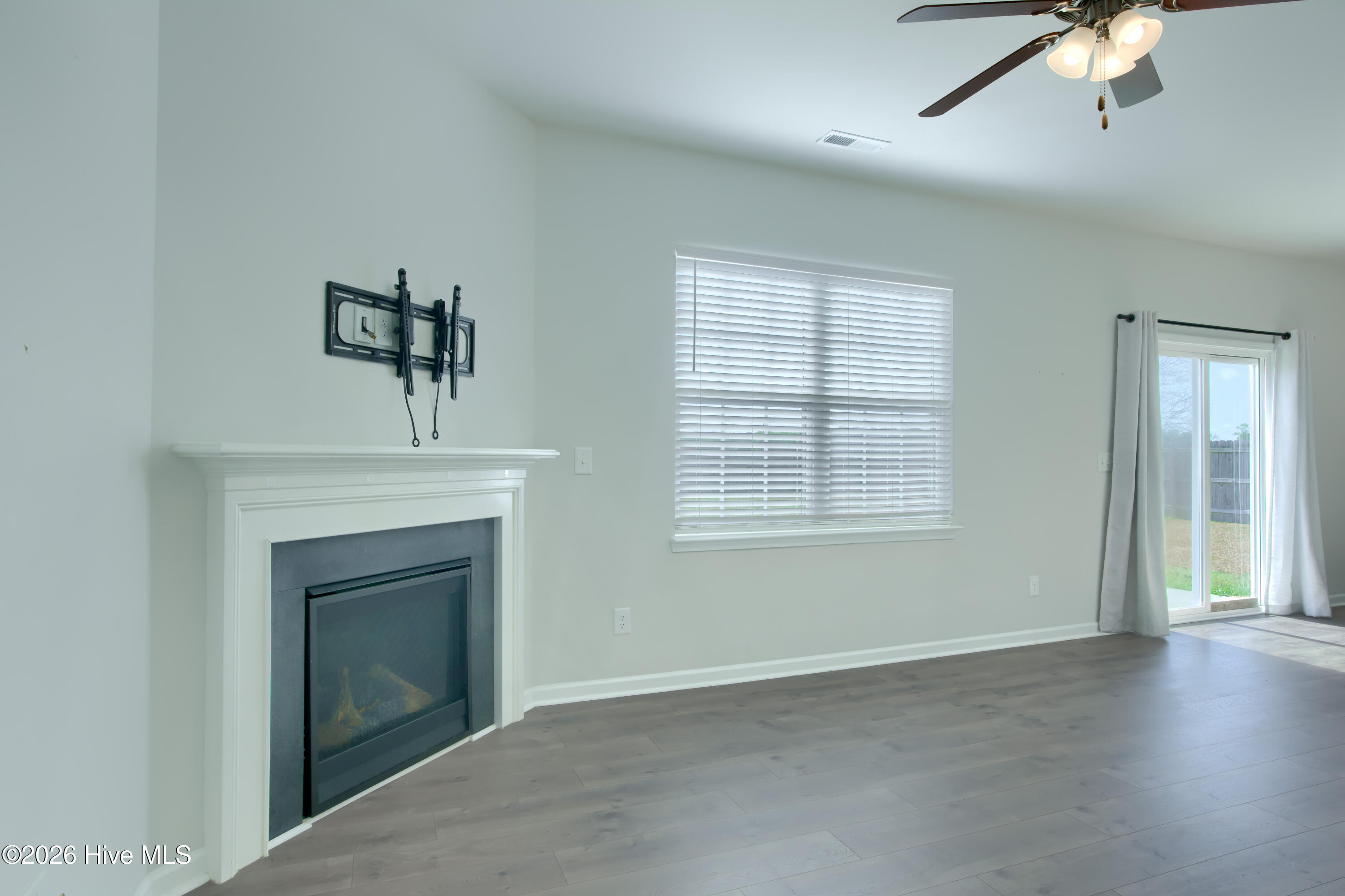 1009 Josh Court Property Photo 20
