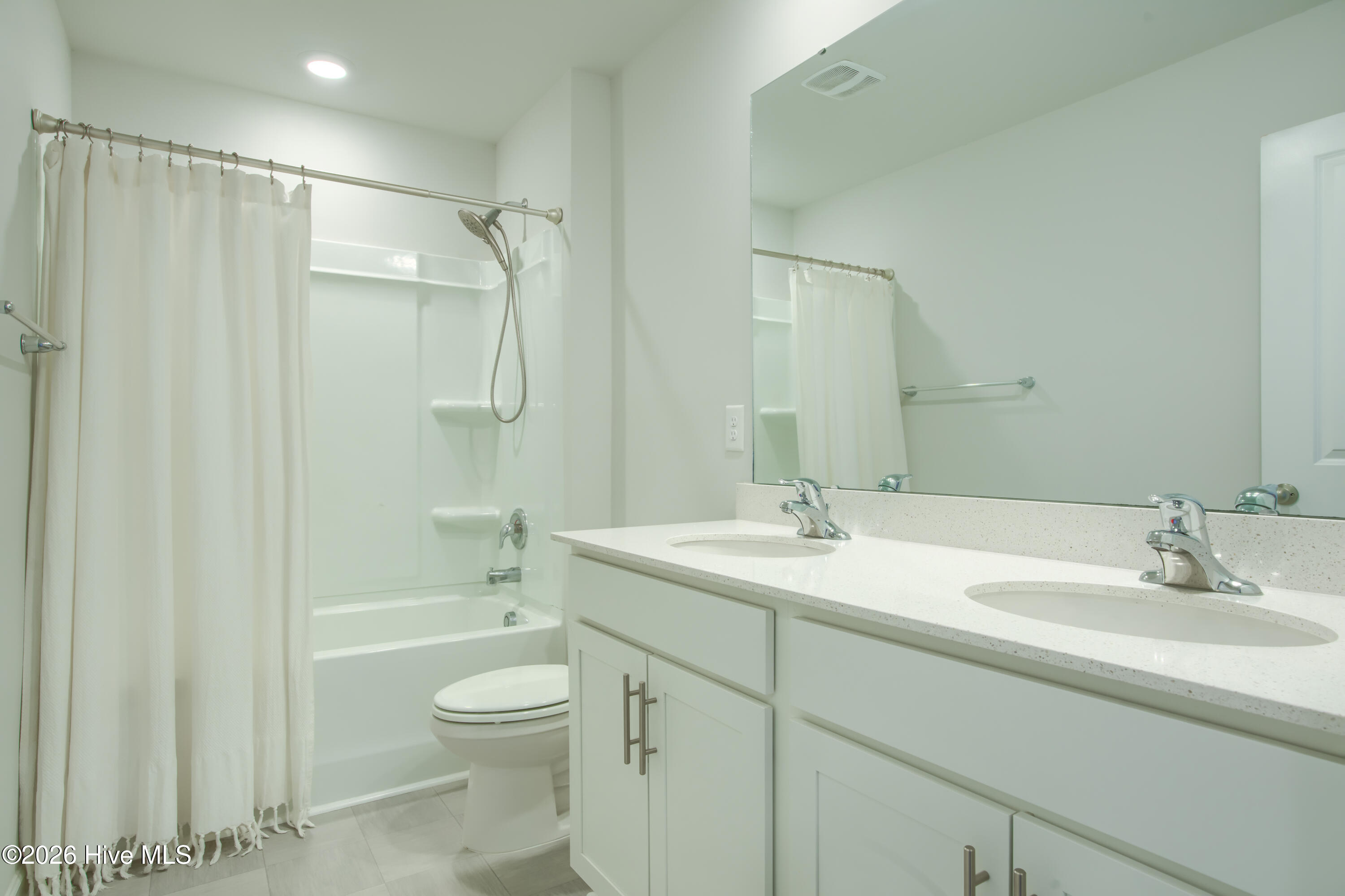 1009 Josh Court Property Photo 37