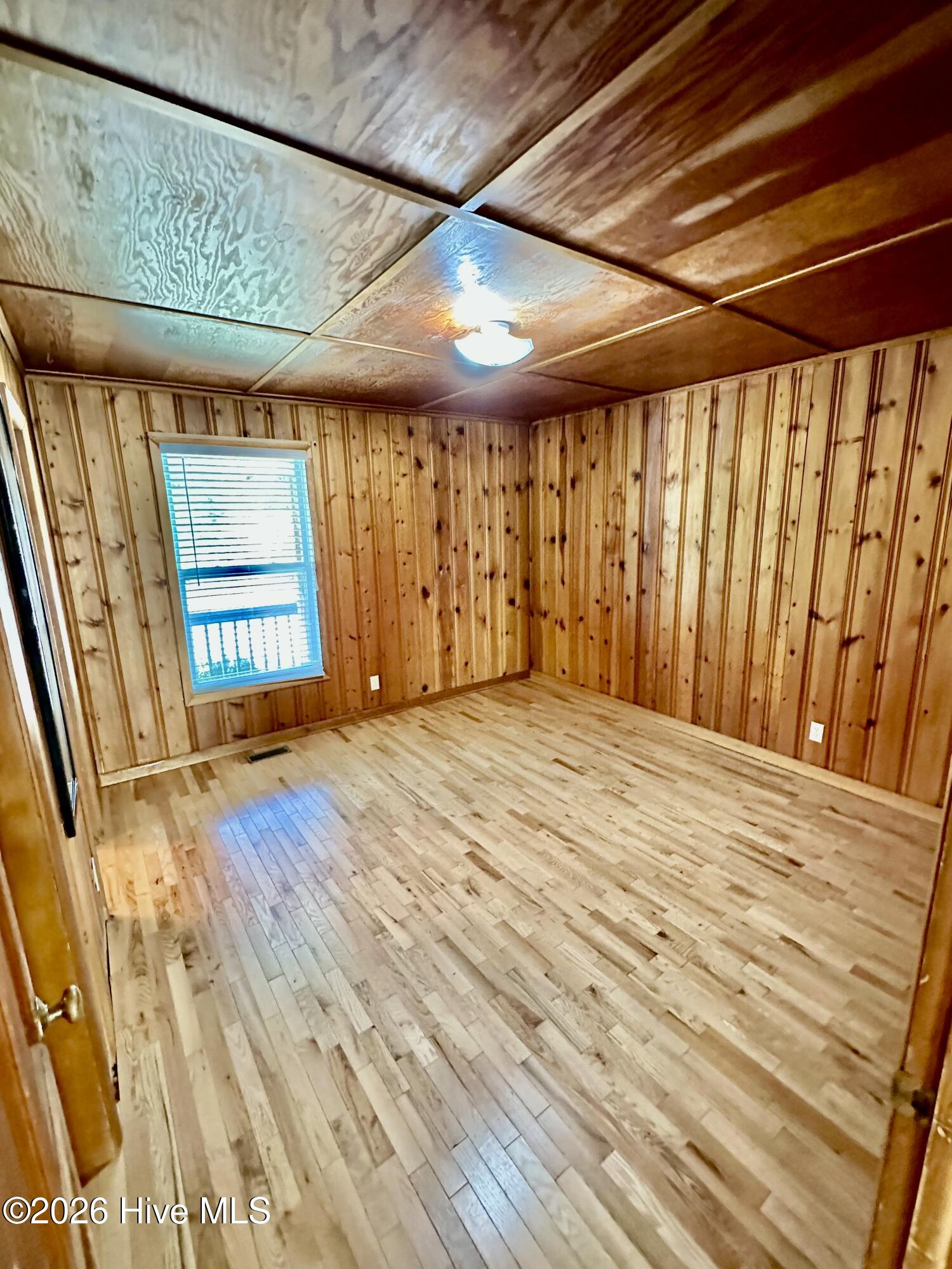 588 Lightwood Knot Road Property Photo 11