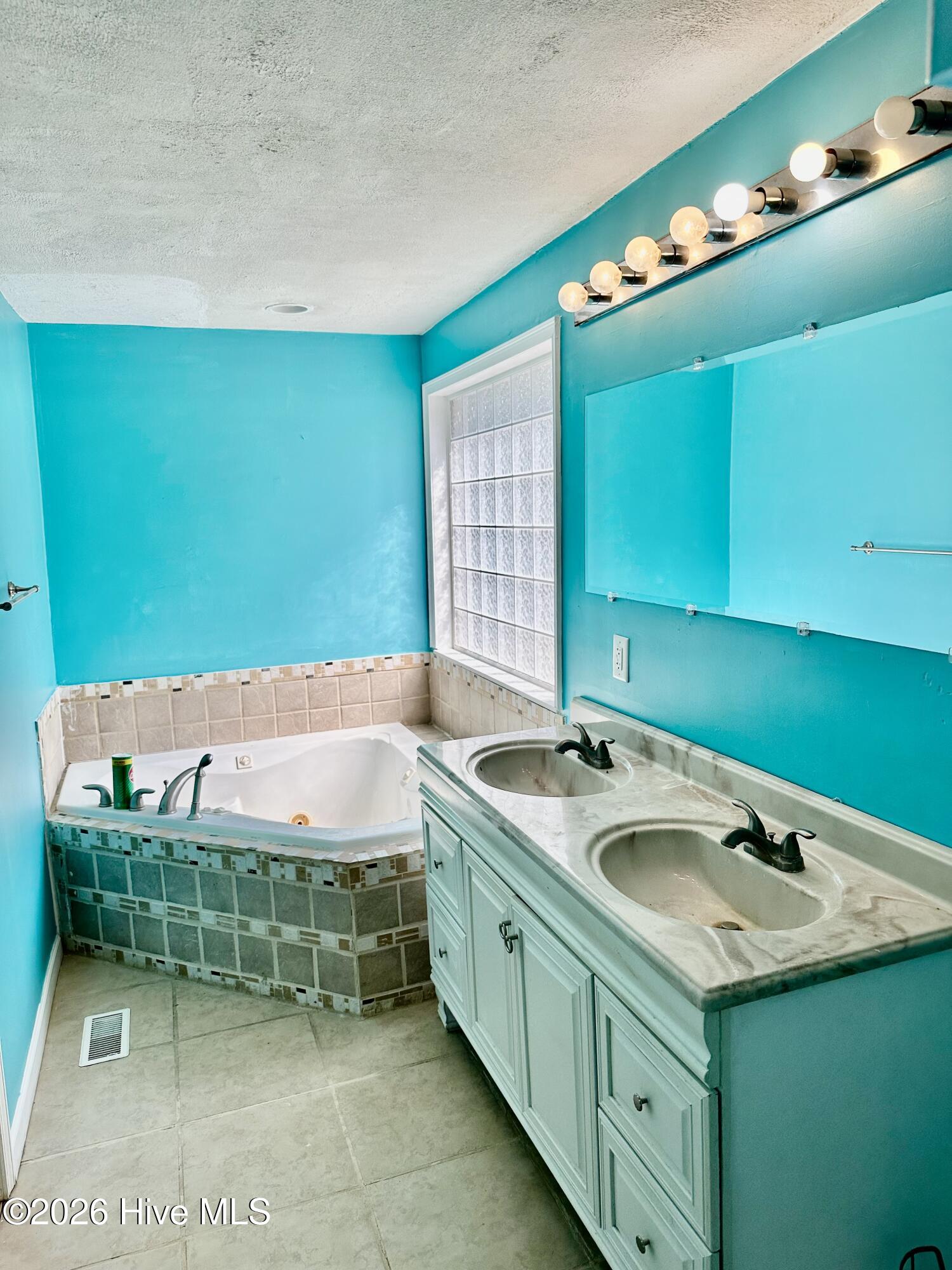 588 Lightwood Knot Road Property Photo 16