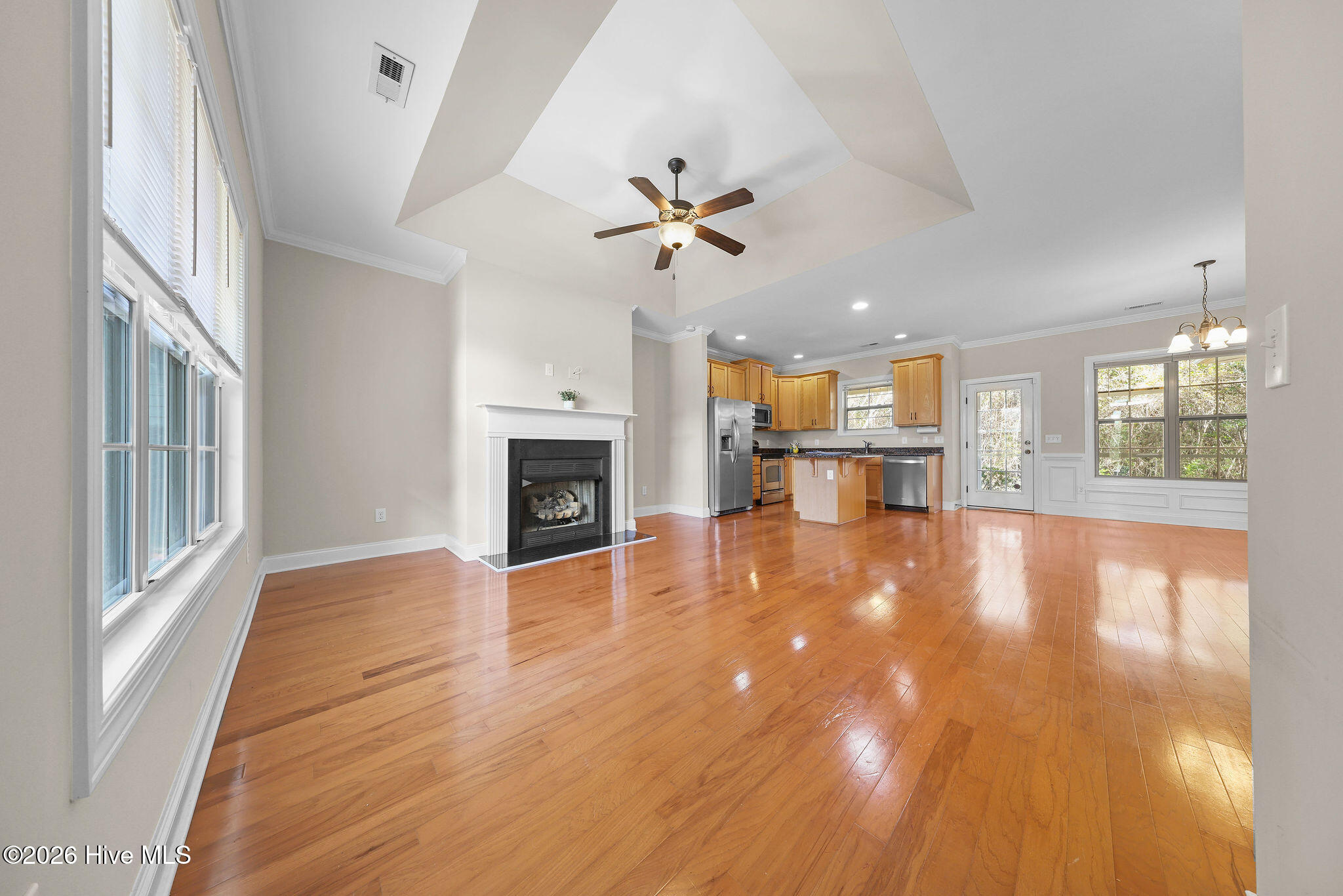 2202 E Oak Bridge Drive Ne Property Photo 9