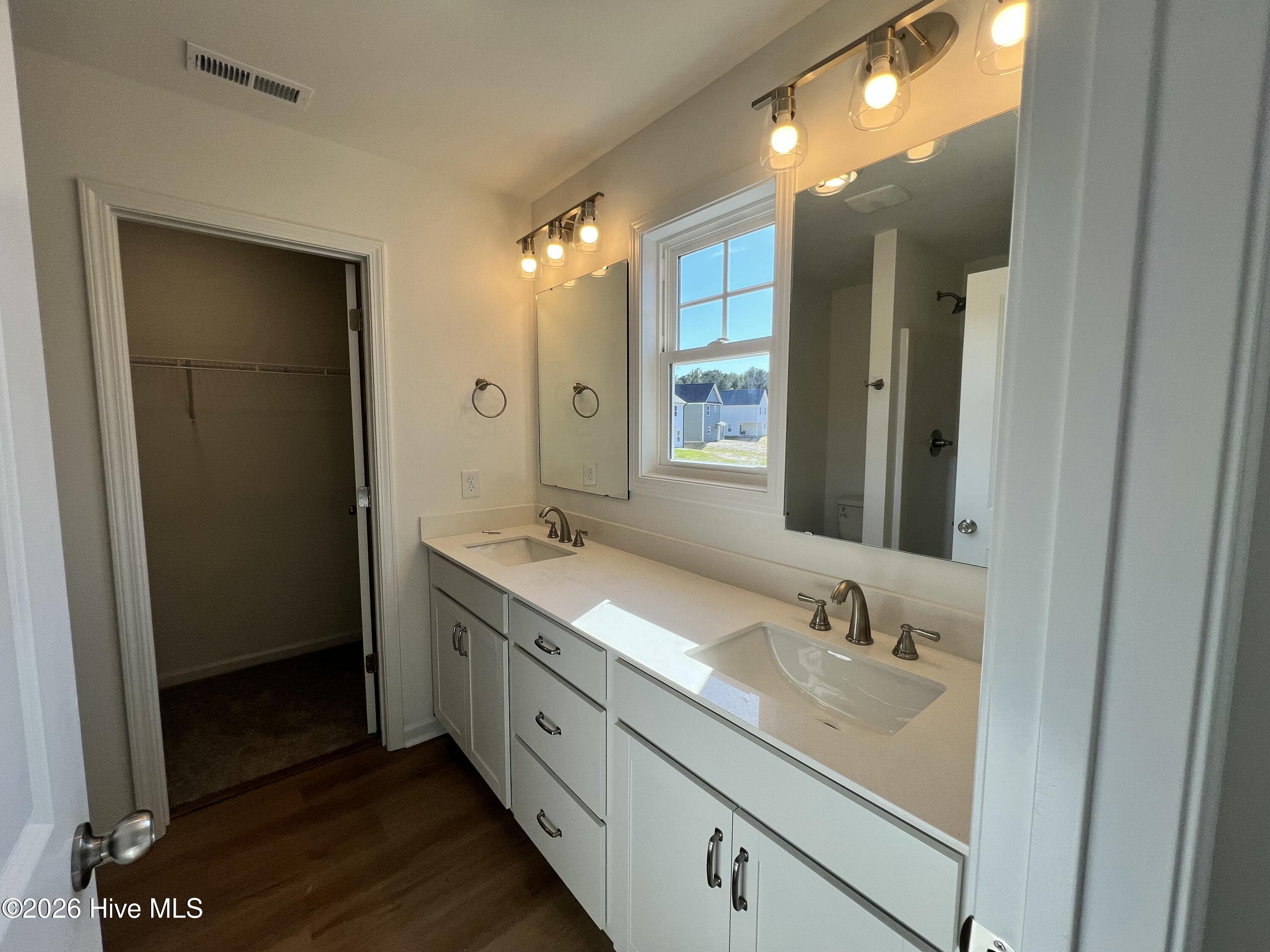 512 Bartley Street Property Photo 20
