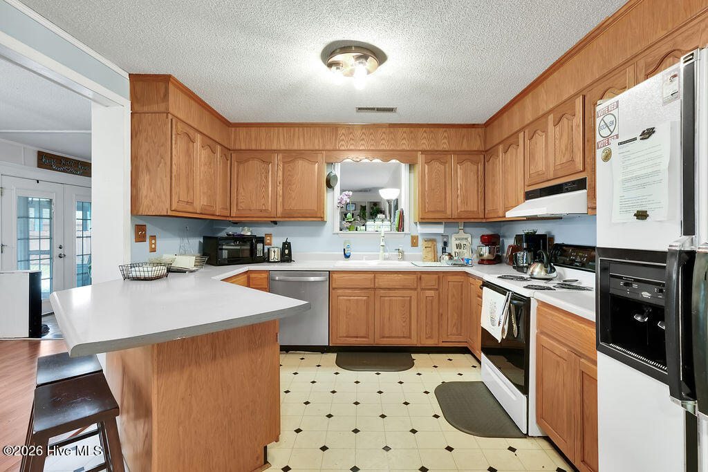 2176 W Lake Keziah Drive Property Photo 11