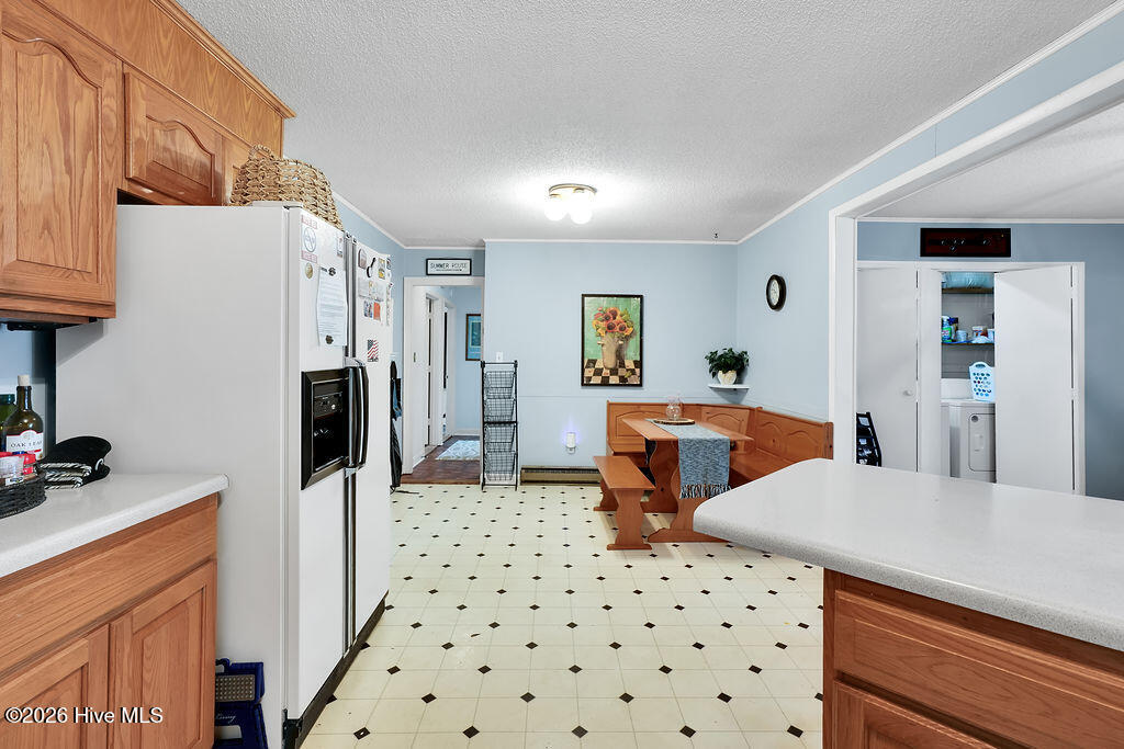 2176 W Lake Keziah Drive Property Photo 12