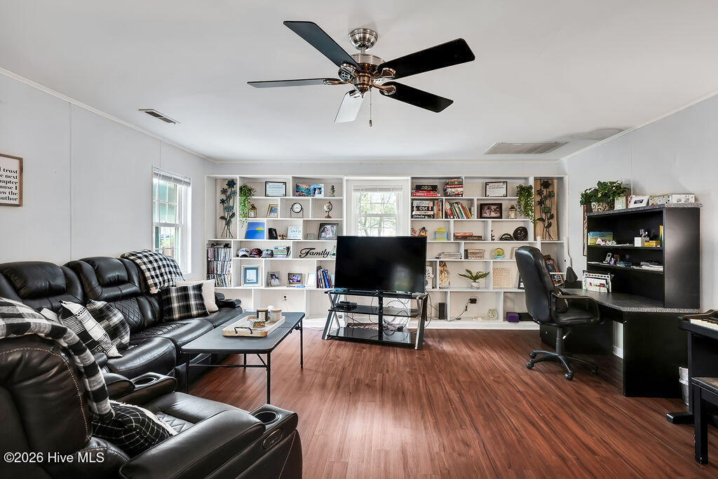 2176 W Lake Keziah Drive Property Photo 16