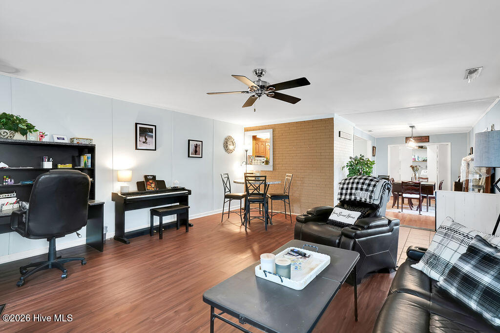 2176 W Lake Keziah Drive Property Photo 17