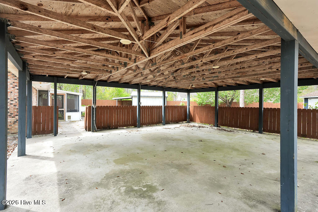 2176 W Lake Keziah Drive Property Photo 30