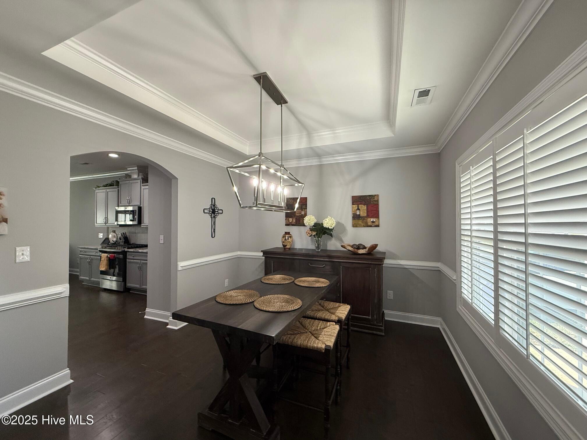 2901 Fernley Court . Property Photo 4