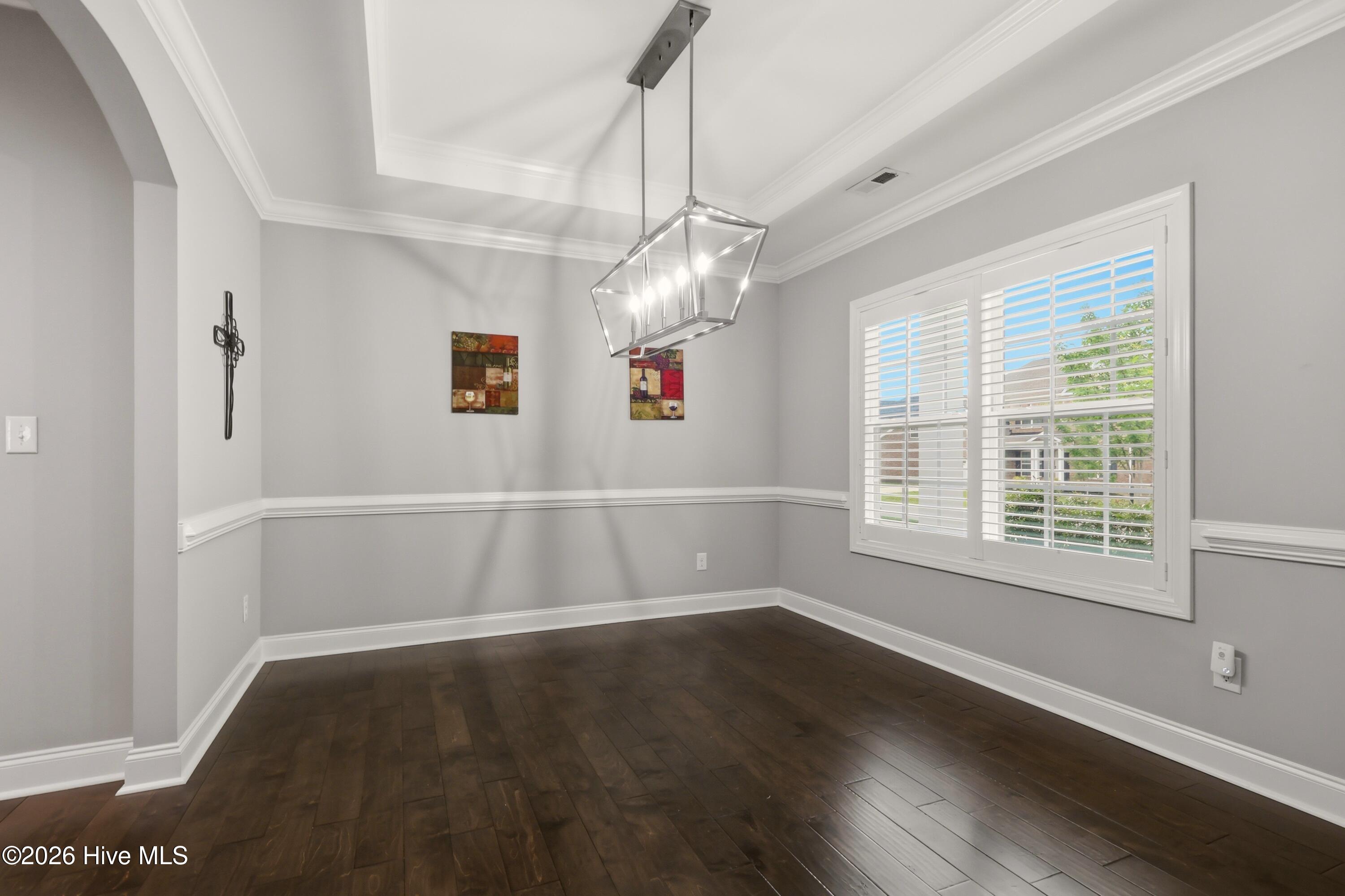 2901 Fernley Court . Property Photo 8
