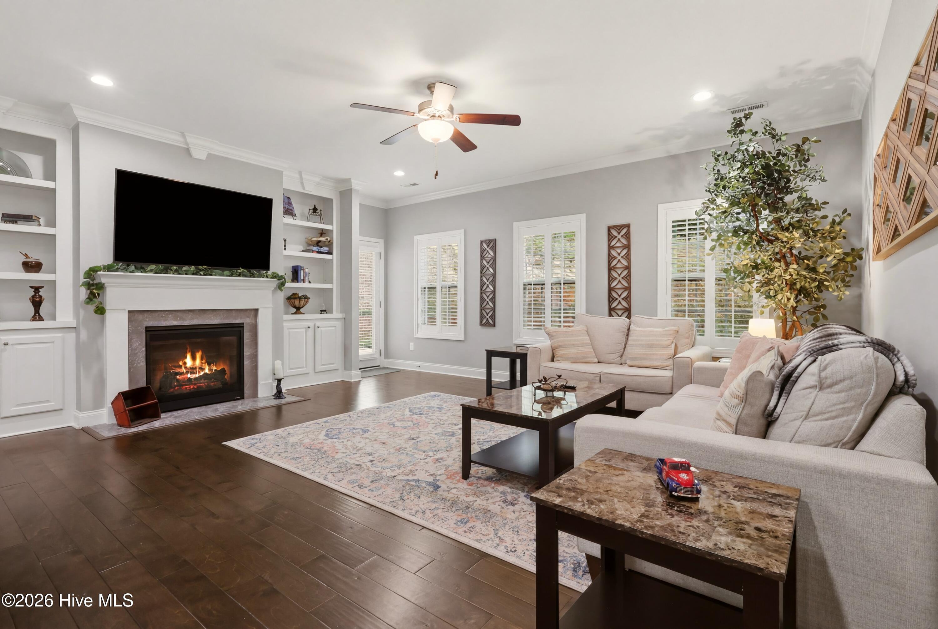 2901 Fernley Court . Property Photo 10
