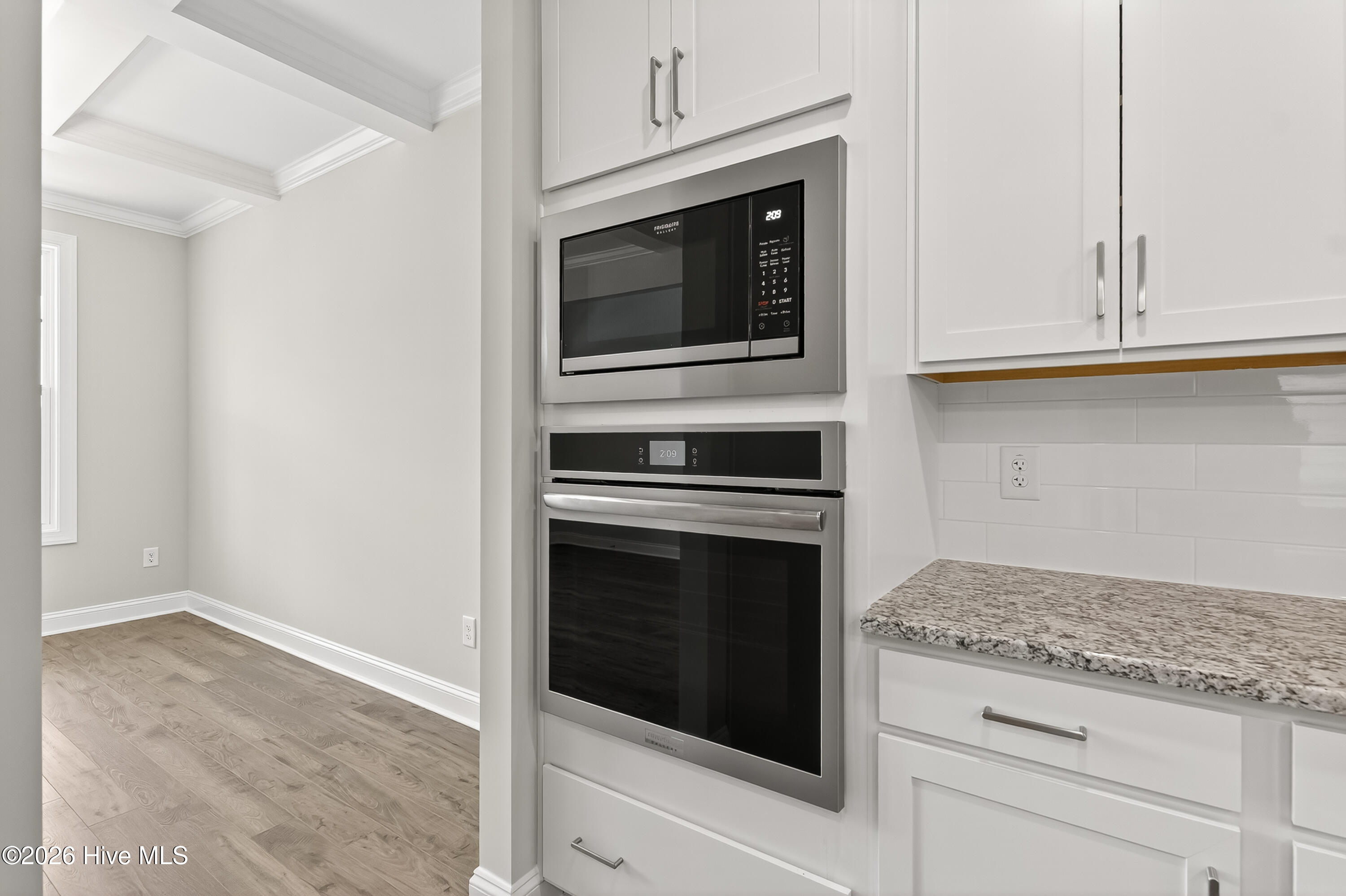 240 Margot Manor Drive Property Photo 12