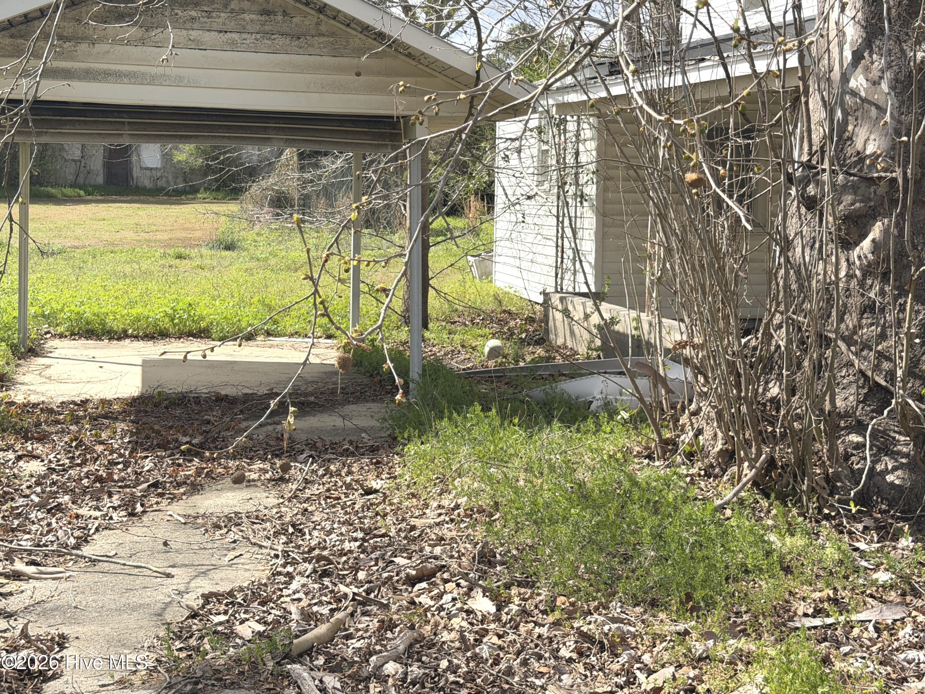 110 Hudson Street Property Photo 6