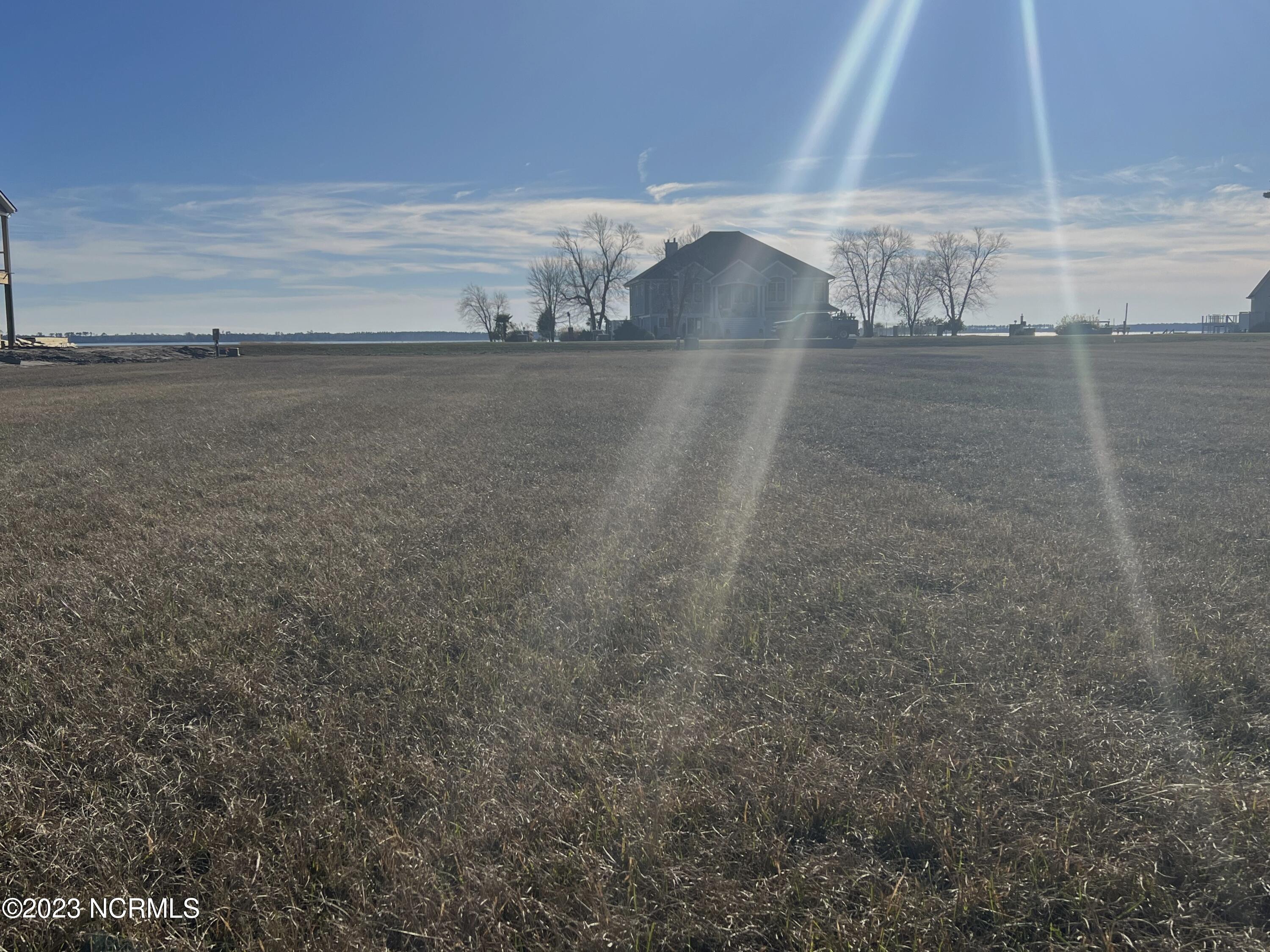 Lot 69 69 Dowry Creek W Property Photo 17