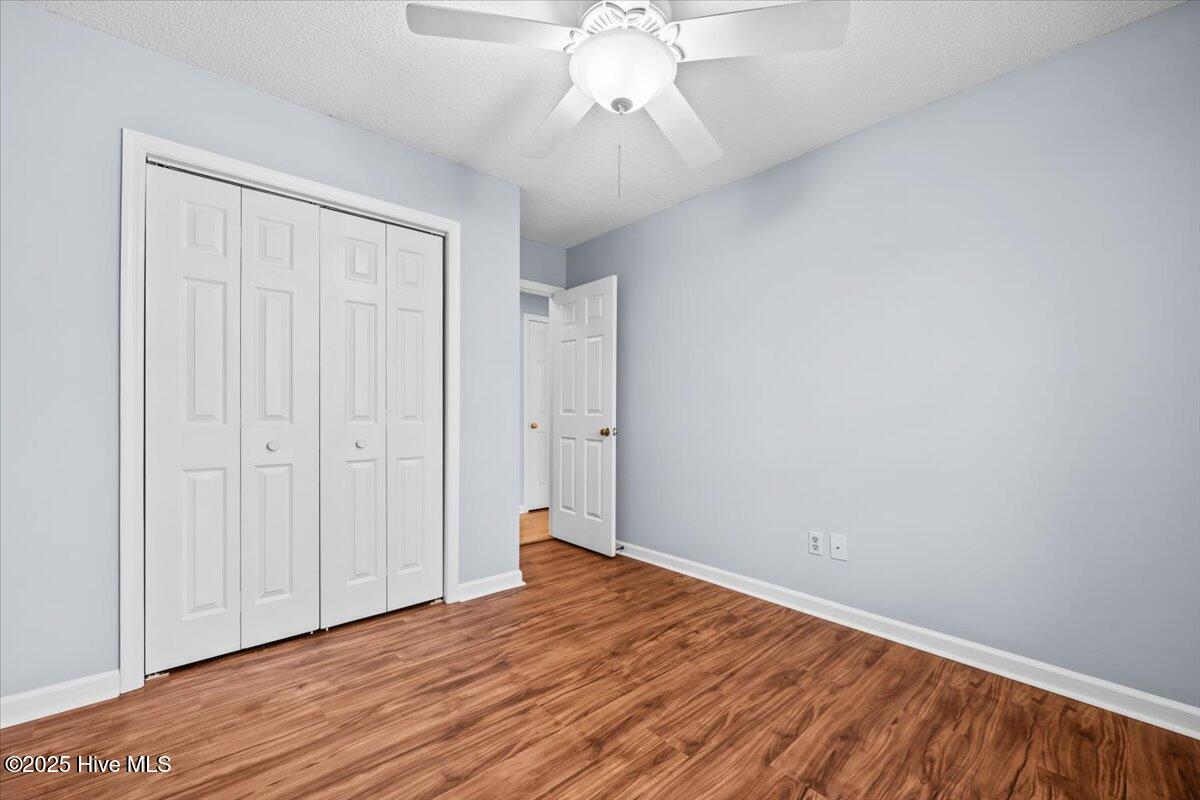 405 Spring Lake Drive Property Photo 16