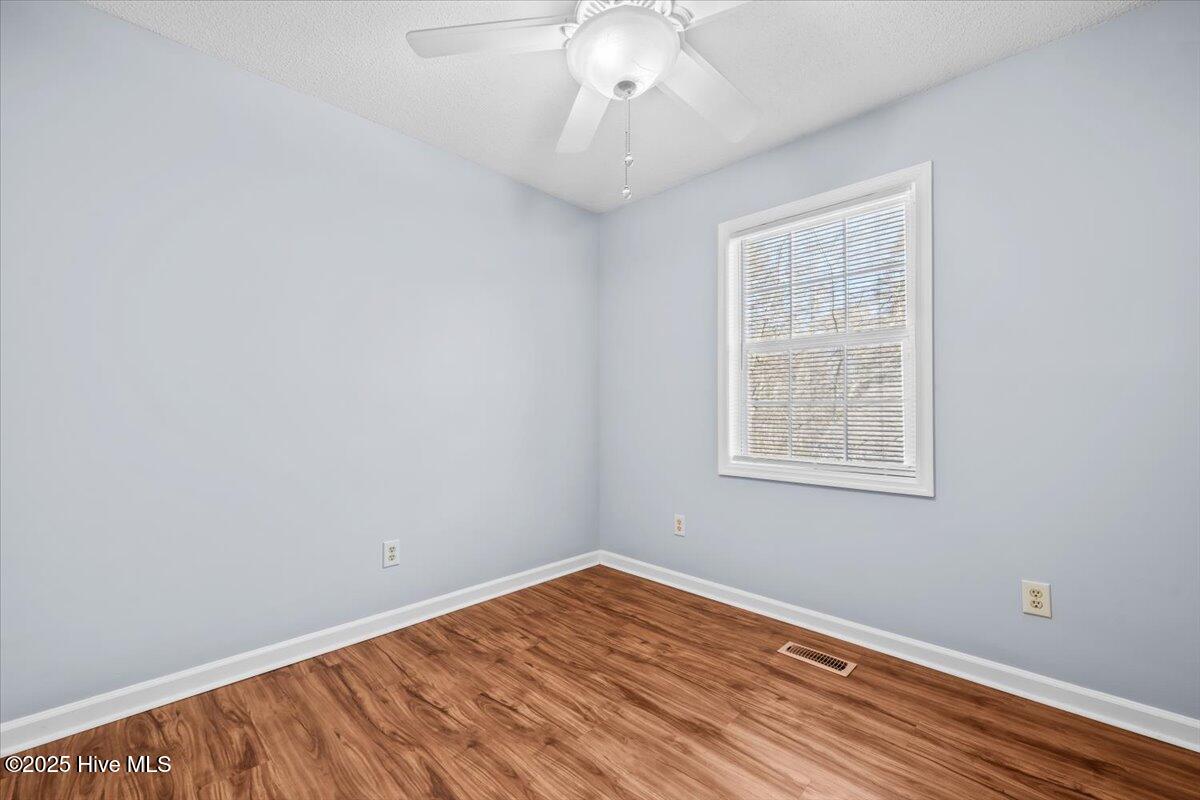 405 Spring Lake Drive Property Photo 17