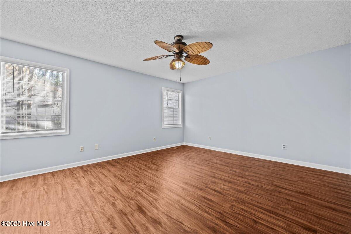 405 Spring Lake Drive Property Photo 19