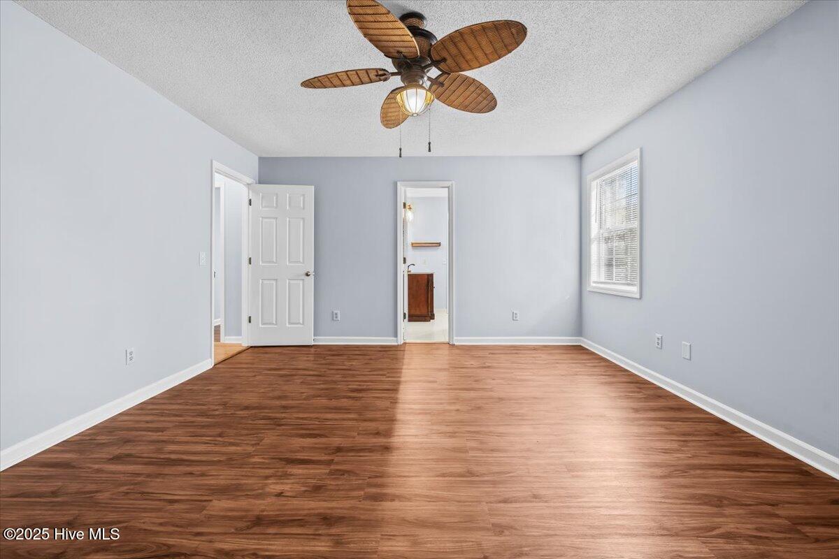 405 Spring Lake Drive Property Photo 20