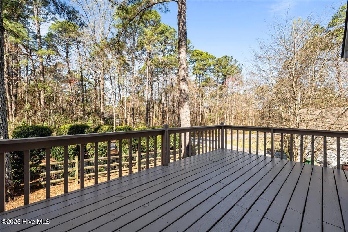 405 Spring Lake Drive Property Photo 26