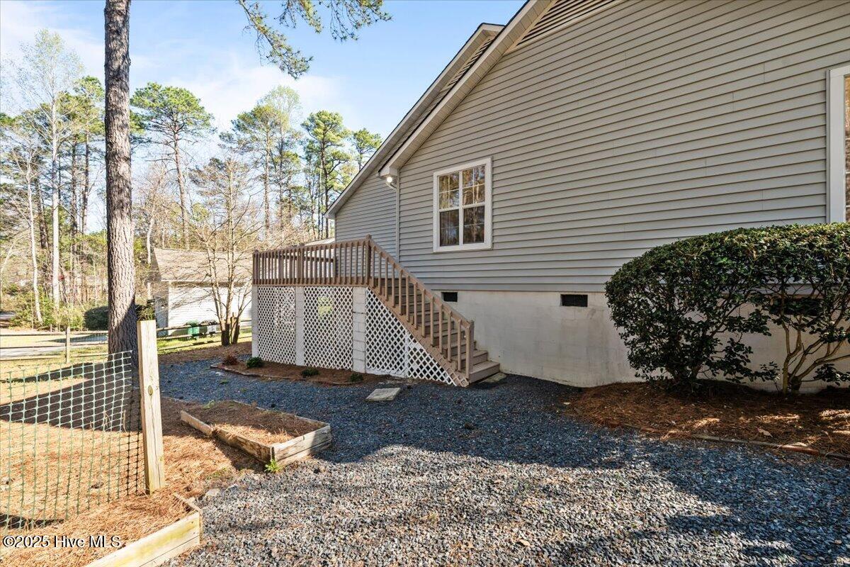 405 Spring Lake Drive Property Photo 28