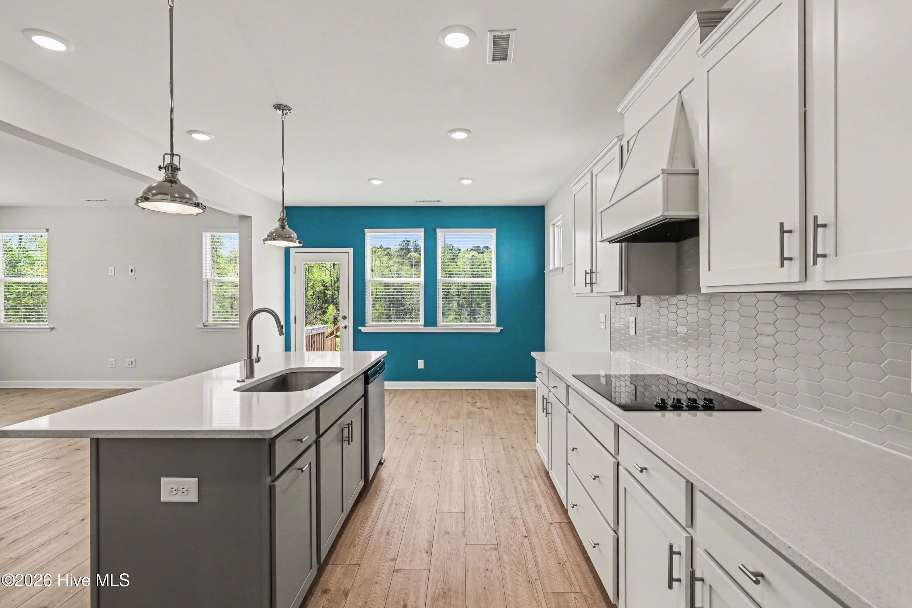 90 Rigsby Avenue Property Photo 16