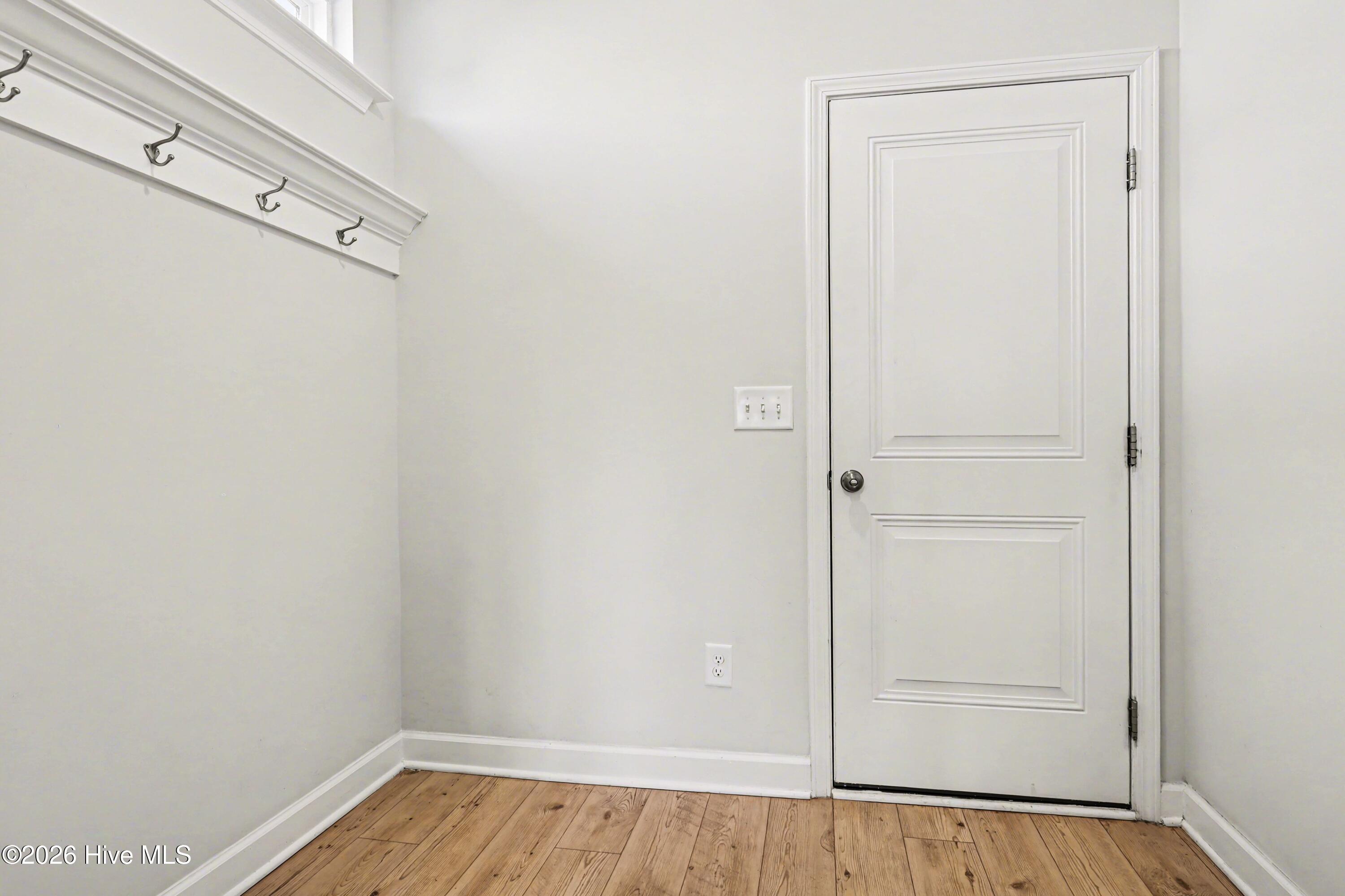 90 Rigsby Avenue Property Photo 32
