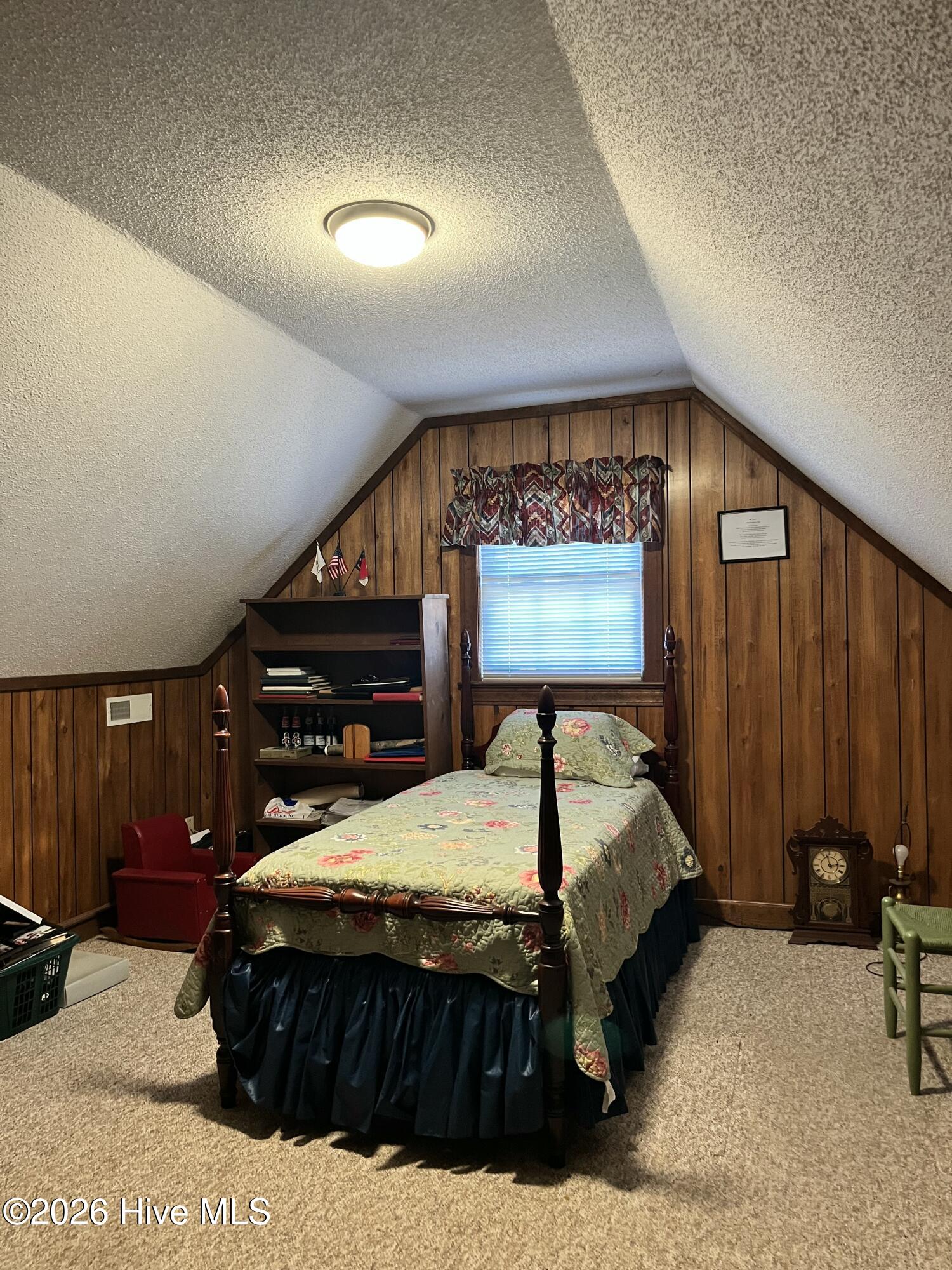 5946 May Boulevard Property Photo 10