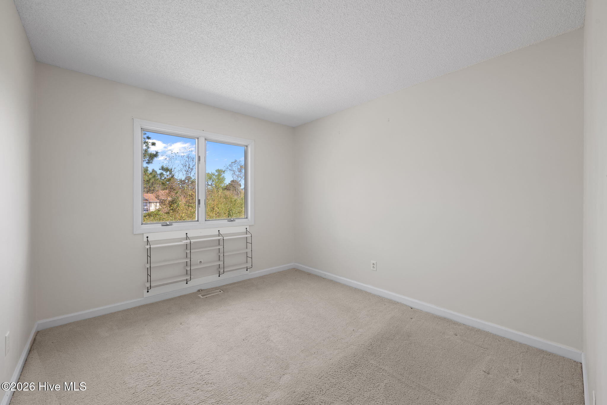 2027 Blackbeard Drive Property Photo 17