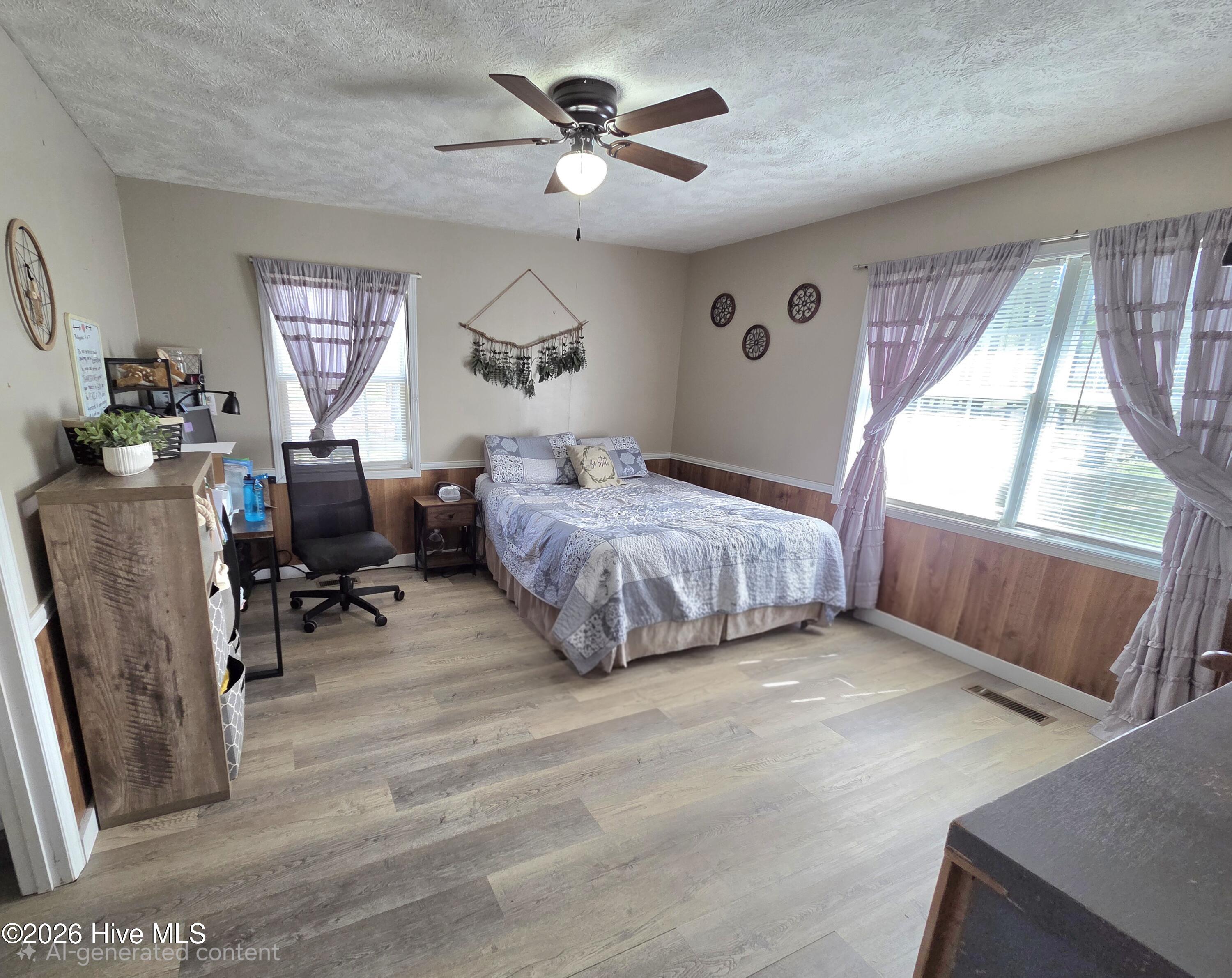 5841 Crestline Road Property Photo 16