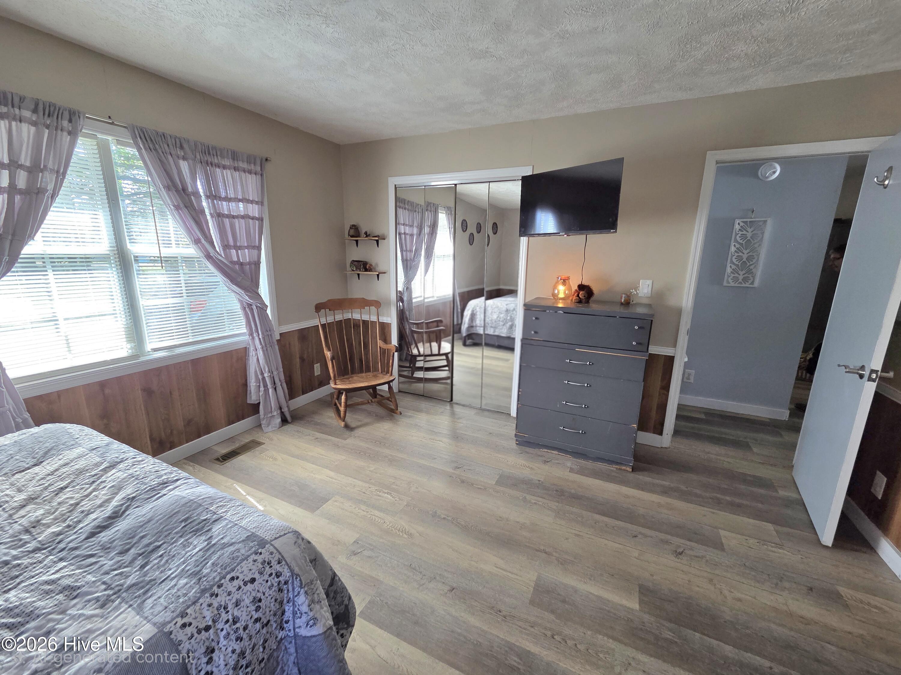 5841 Crestline Road Property Photo 17