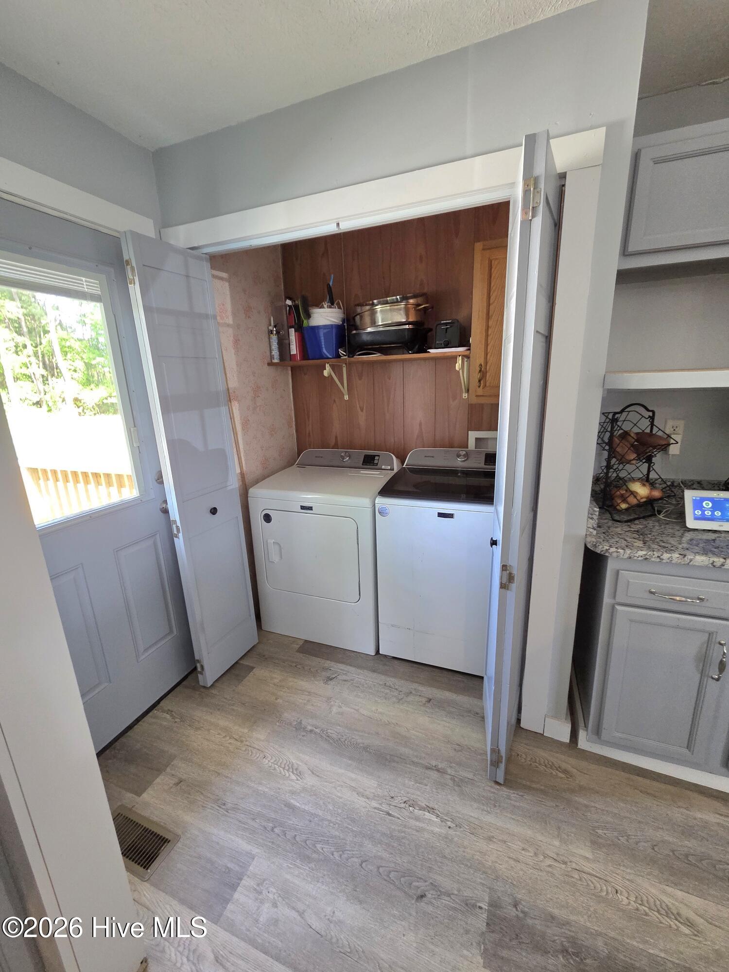 5841 Crestline Road Property Photo 18