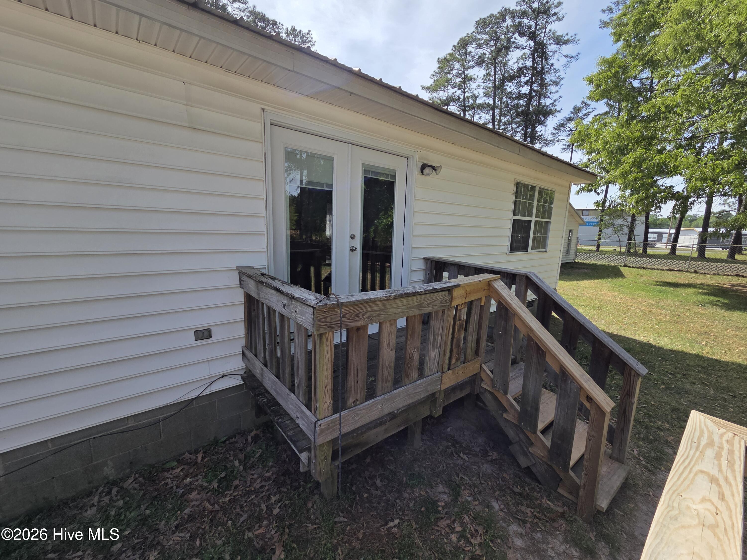 5841 Crestline Road Property Photo 20