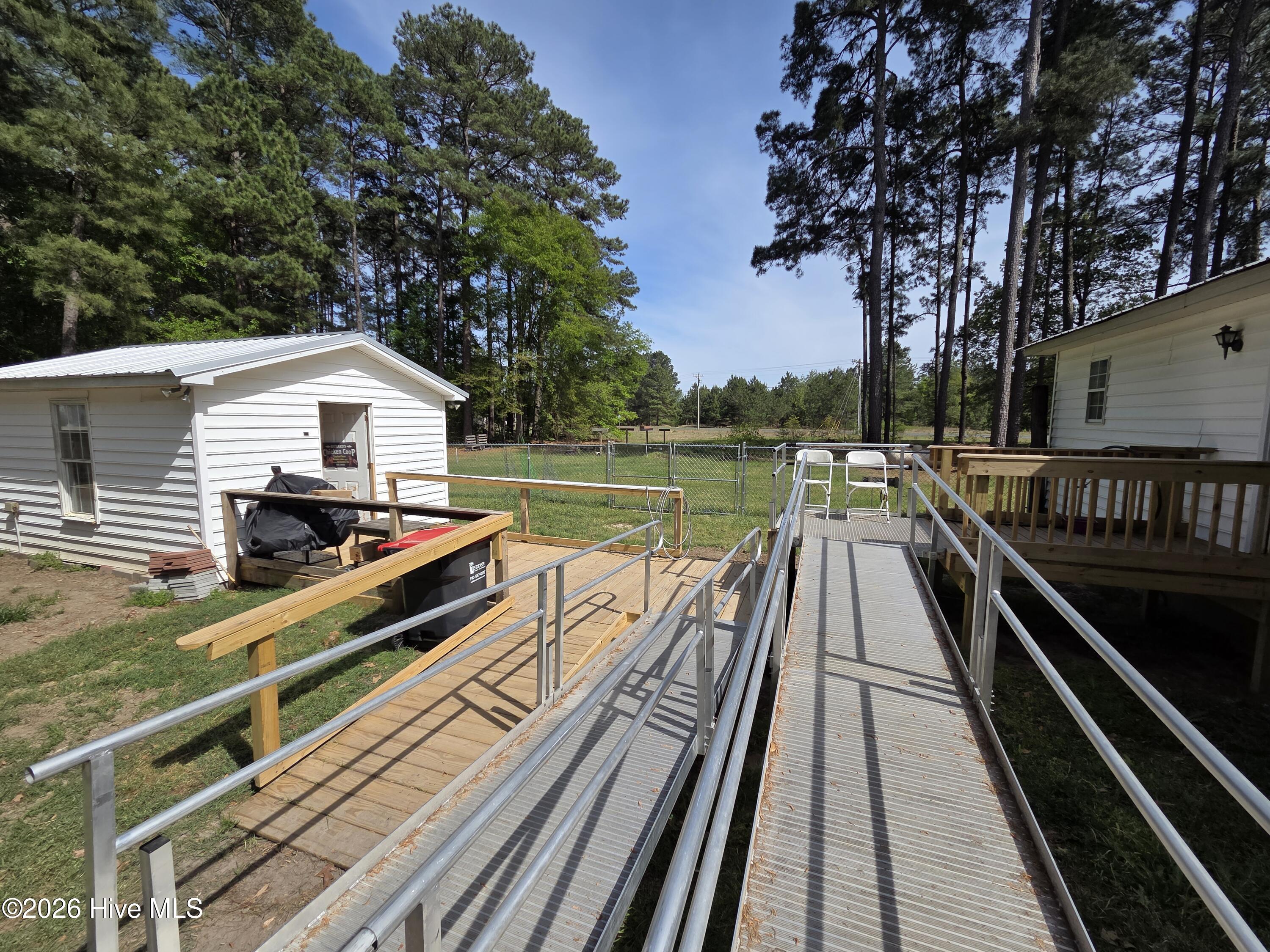 5841 Crestline Road Property Photo 22