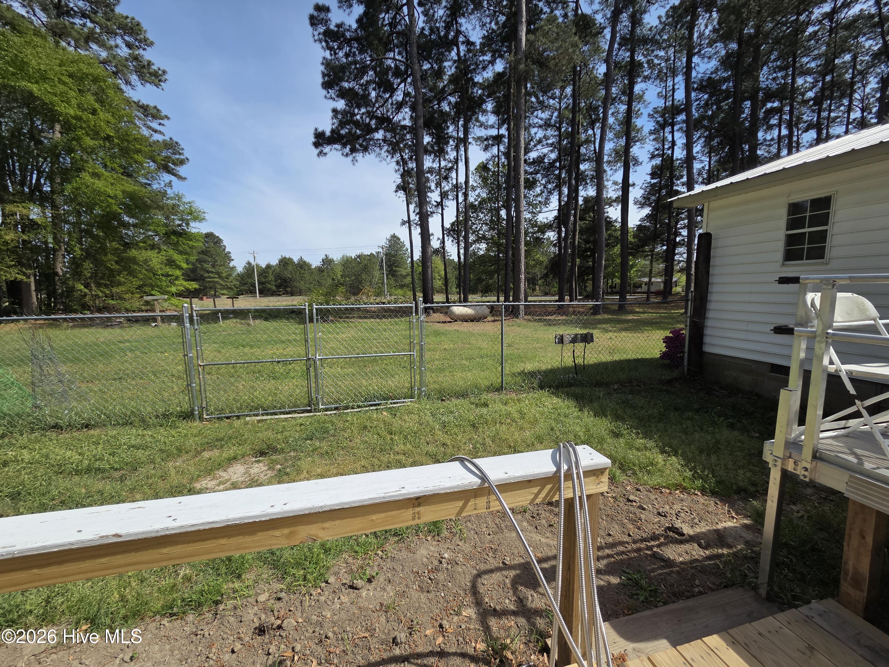 5841 Crestline Road Property Photo 25