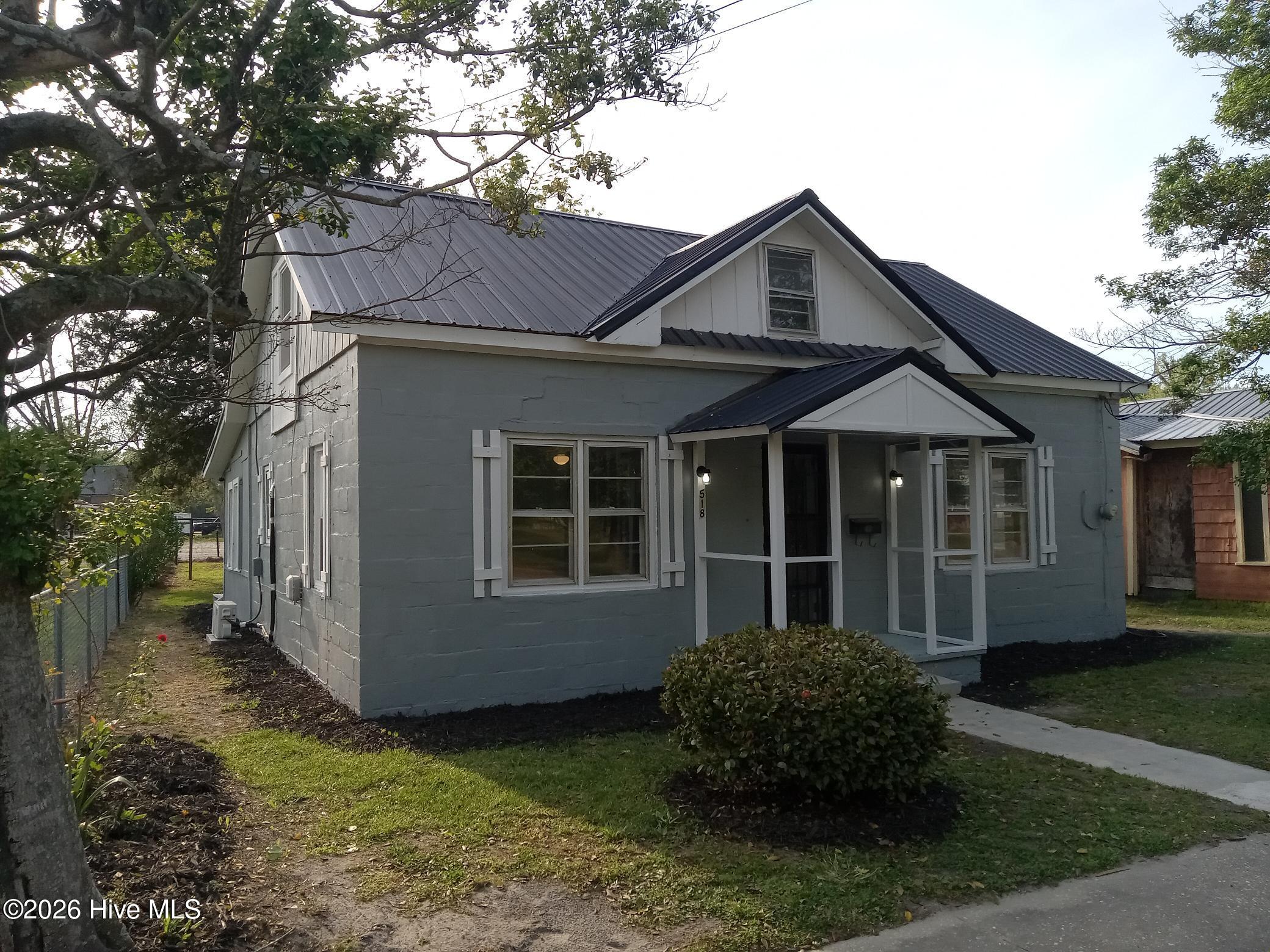 518 S Brown Street Property Photo 1